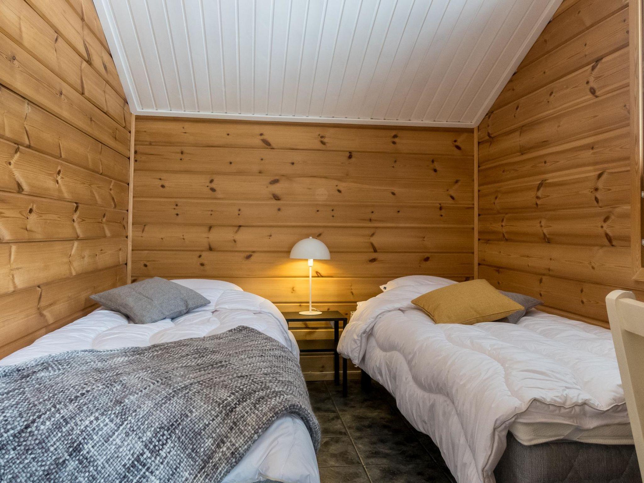 Foto 14 - Casa de 2 habitaciones en Sodankylä con sauna y vistas a la montaña
