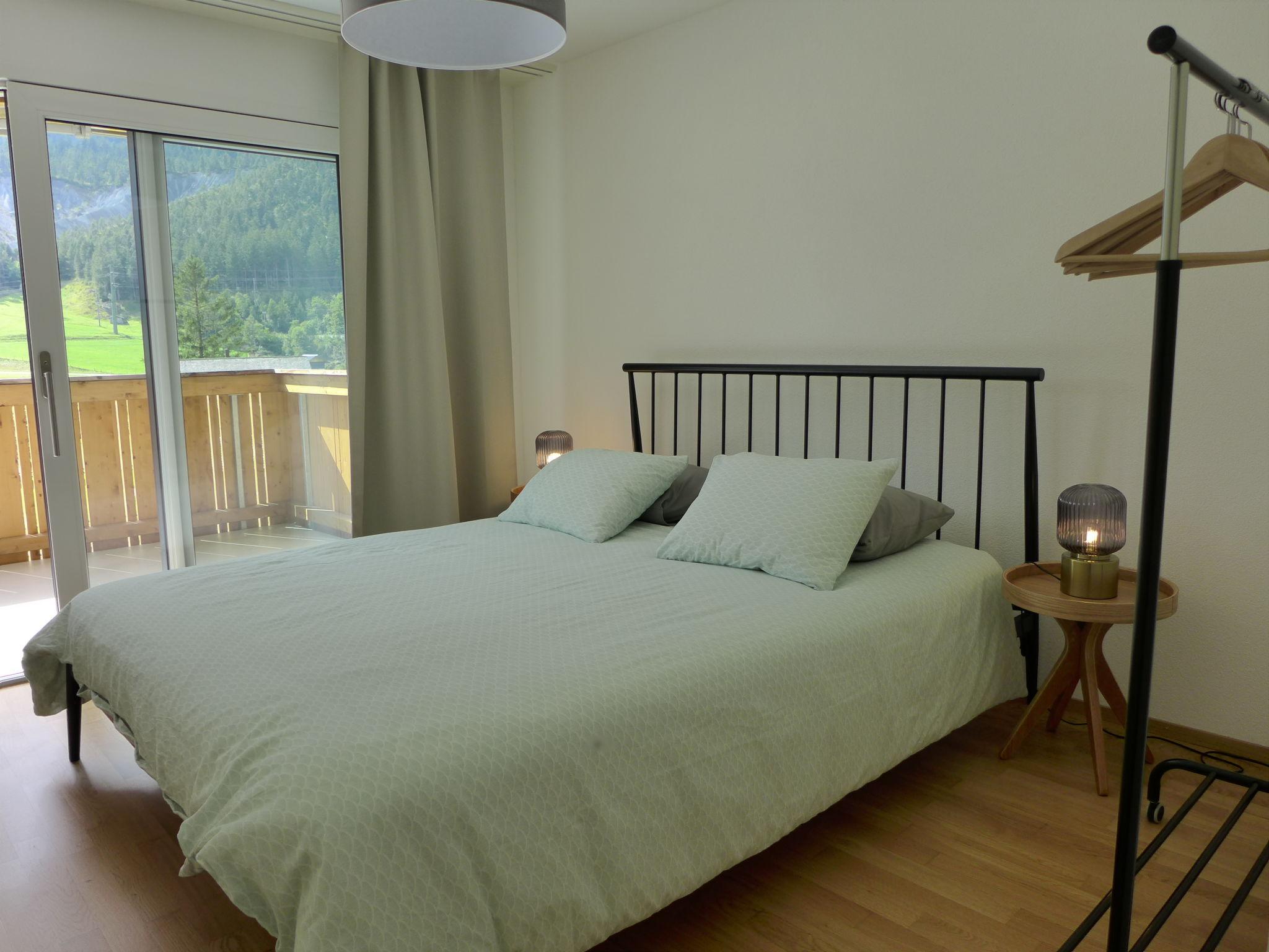 Photo 12 - 2 bedroom Apartment in Kandersteg with mountain view