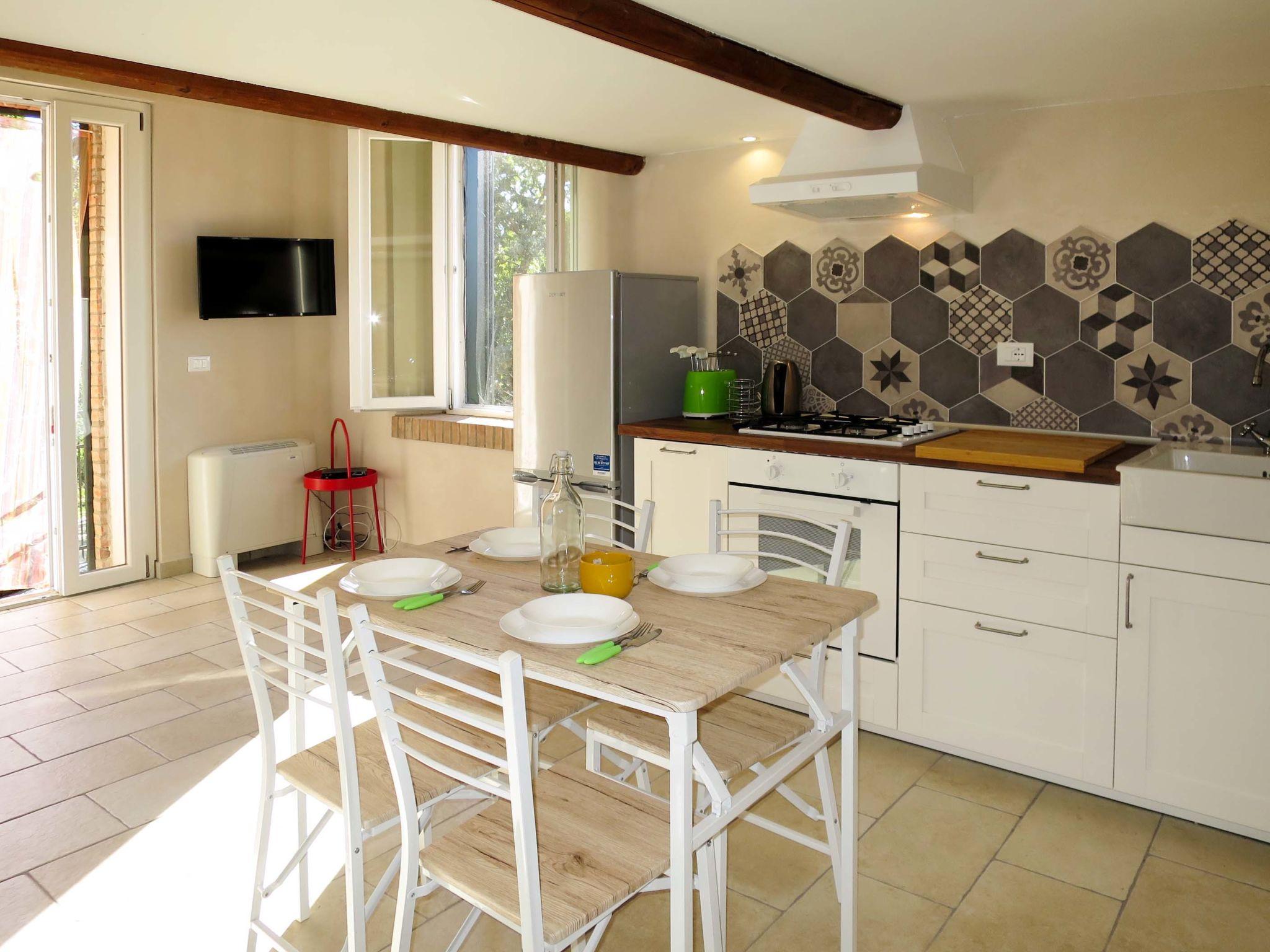 Photo 6 - 1 bedroom Apartment in Bolsena with swimming pool and garden