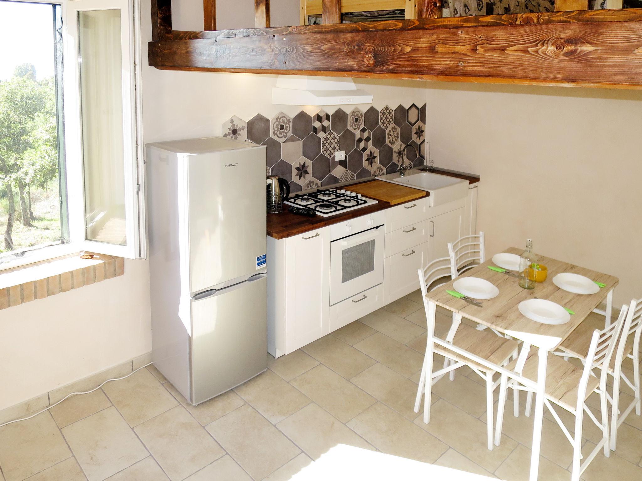 Photo 9 - 1 bedroom Apartment in Bolsena with swimming pool and garden