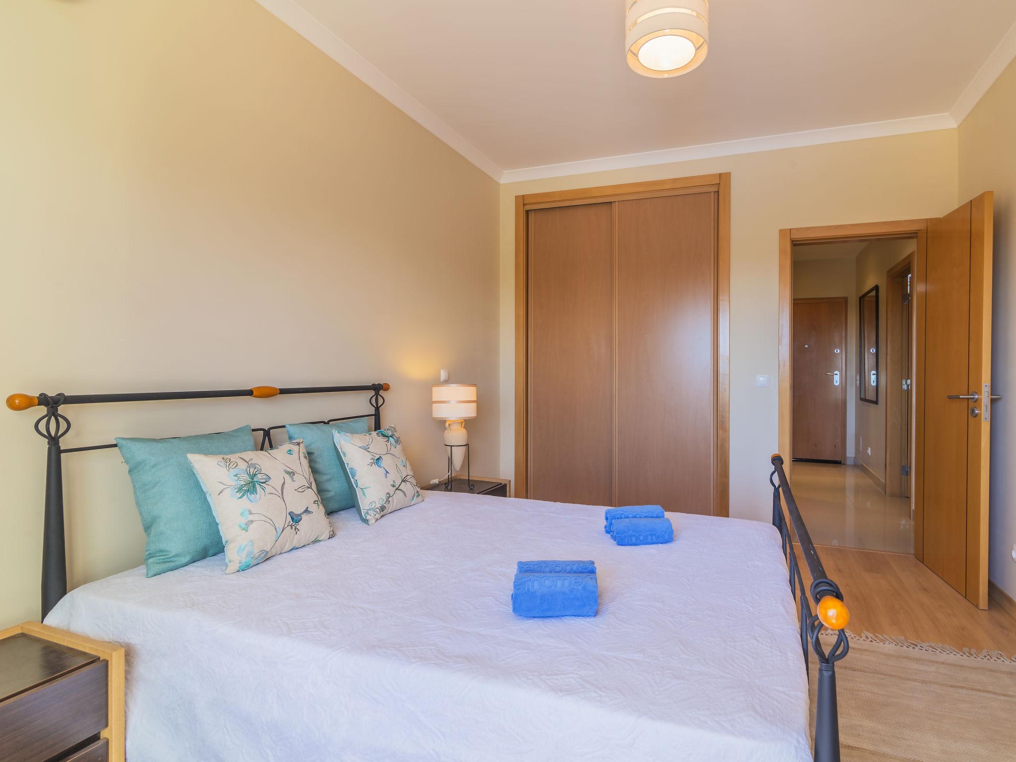 Foto 5 - Appartamento con 1 camera da letto a Albufeira con piscina e vista mare