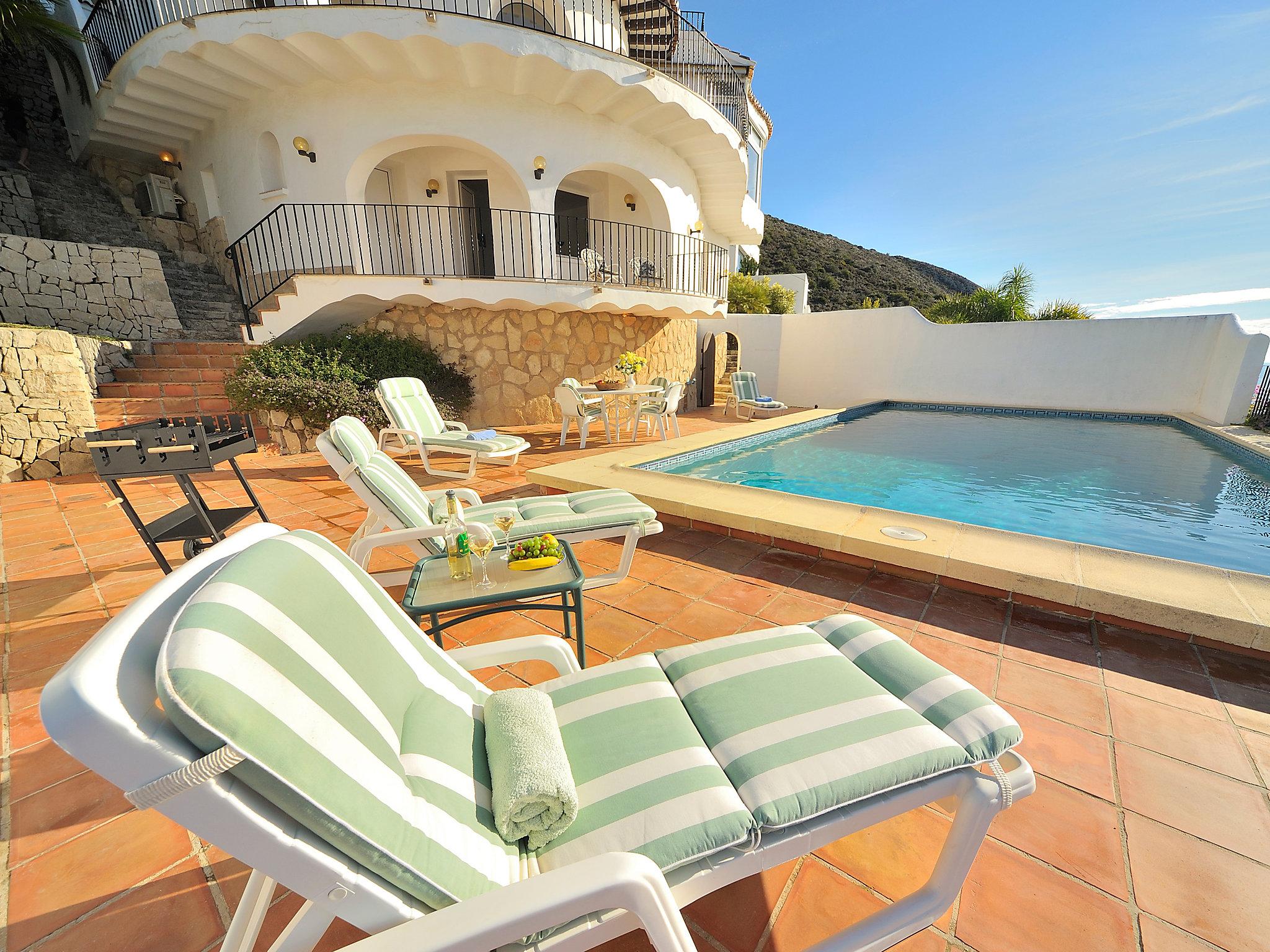 Foto 7 - Casa de 4 habitaciones en Teulada con piscina privada y vistas al mar