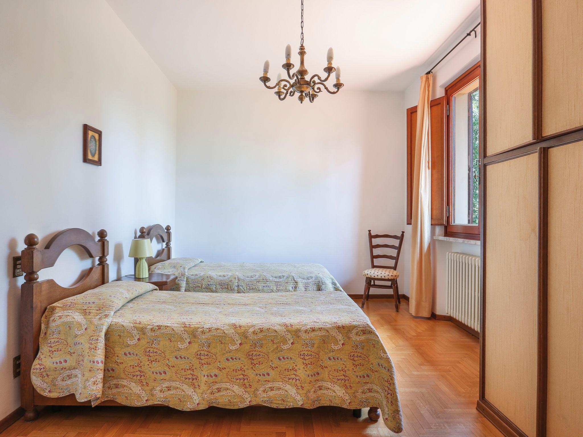 Foto 20 - Haus mit 7 Schlafzimmern in Larciano mit privater pool und garten