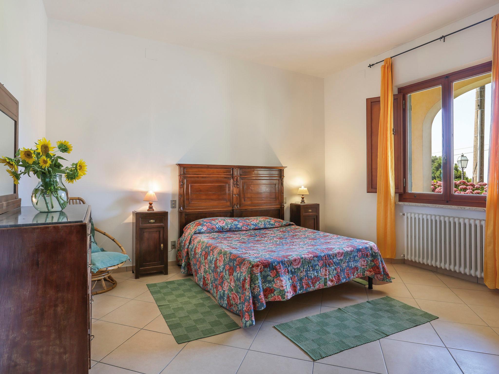 Foto 12 - Haus mit 7 Schlafzimmern in Larciano mit privater pool und garten
