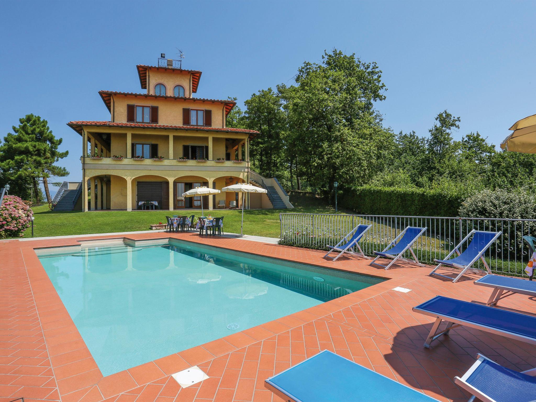 Photo 1 - Maison de 7 chambres à Larciano avec piscine privée et jardin