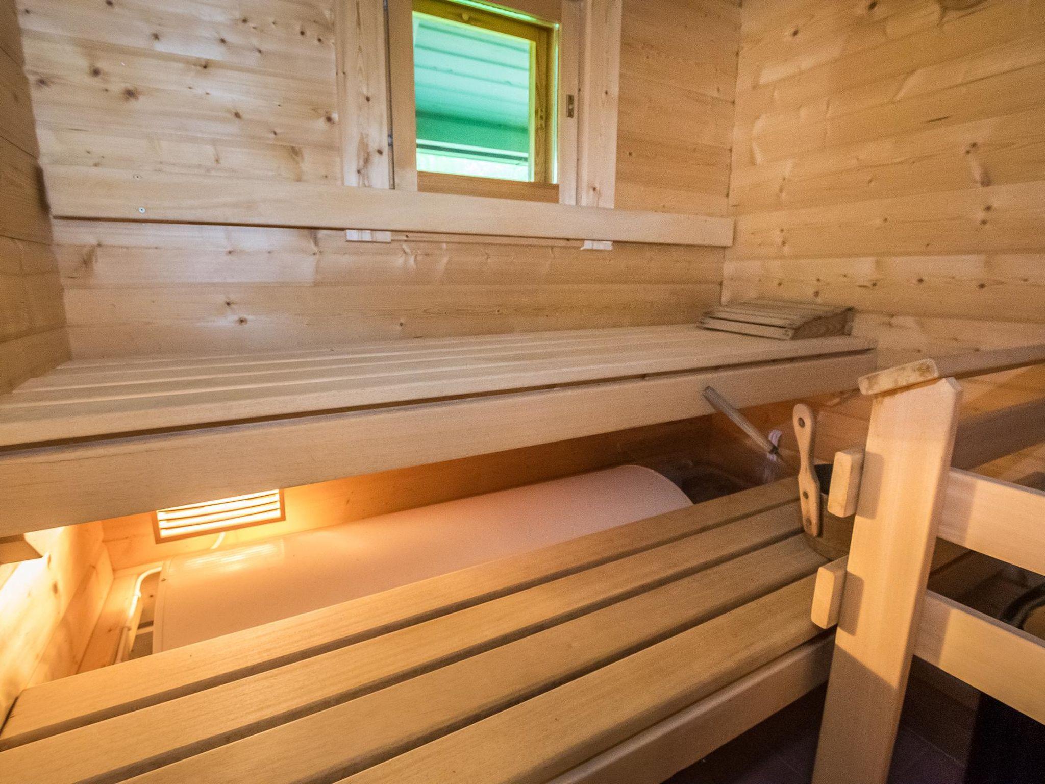 Foto 22 - Haus mit 3 Schlafzimmern in Hämeenlinna mit sauna