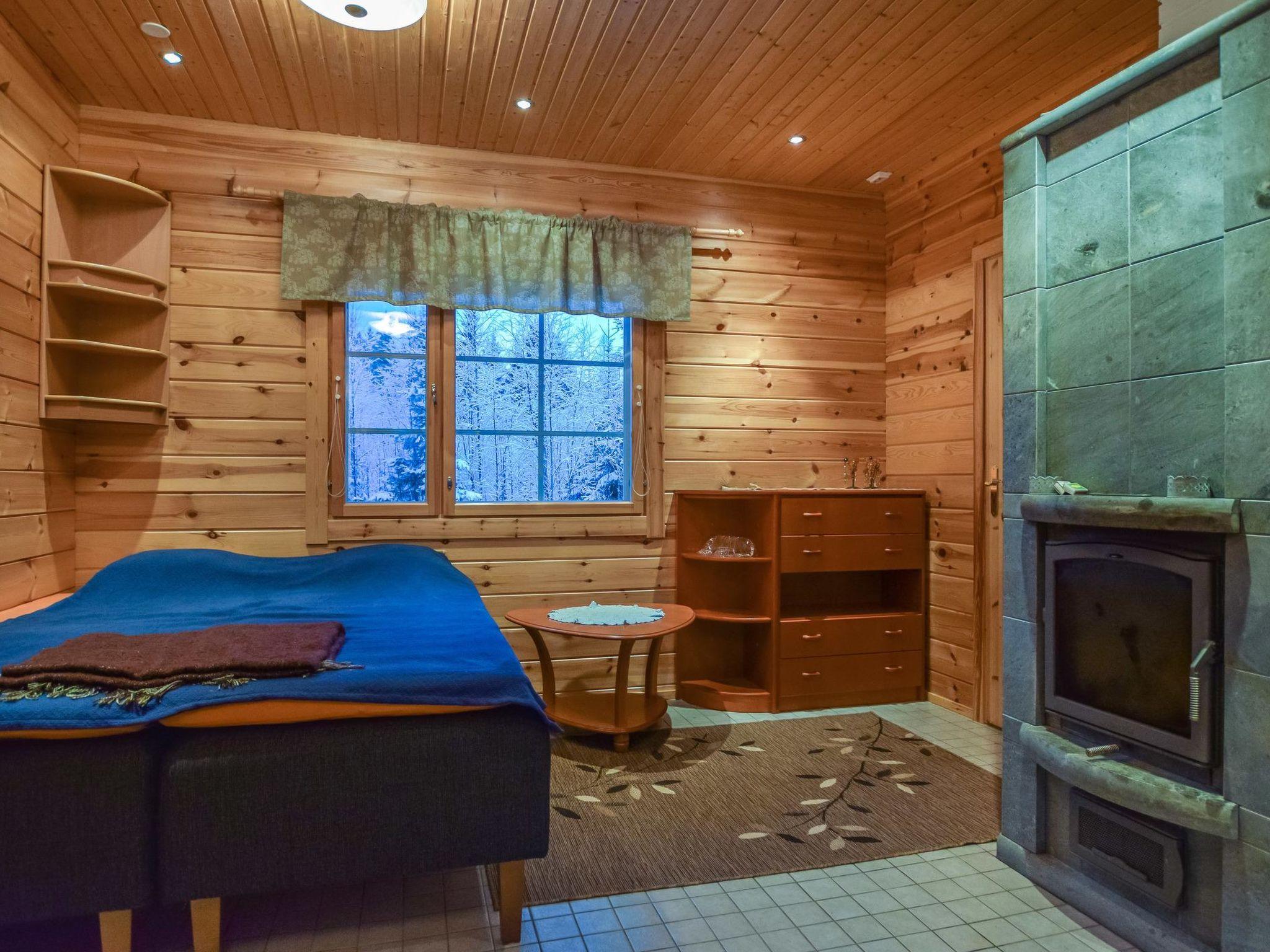 Photo 8 - 3 bedroom House in Hankasalmi with sauna and hot tub