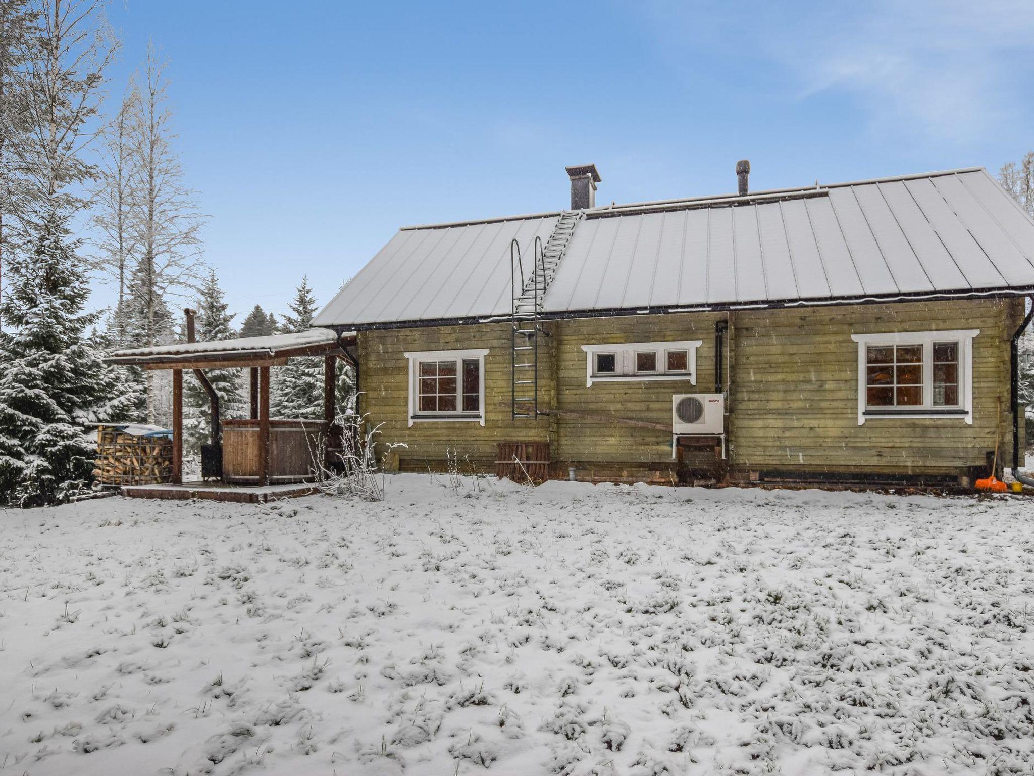 Foto 3 - Casa con 3 camere da letto a Hankasalmi con sauna e vasca idromassaggio