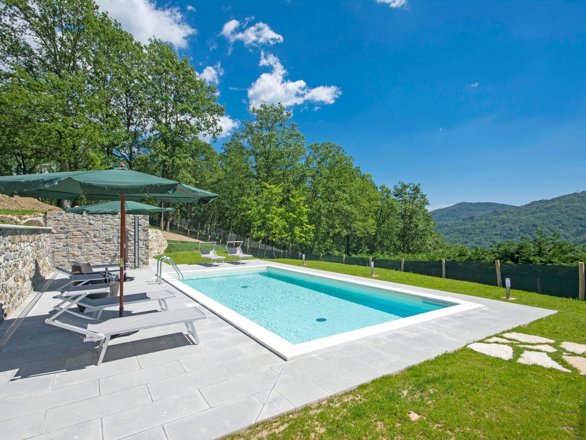 Foto 2 - Casa de 2 quartos em Tresana com piscina e terraço