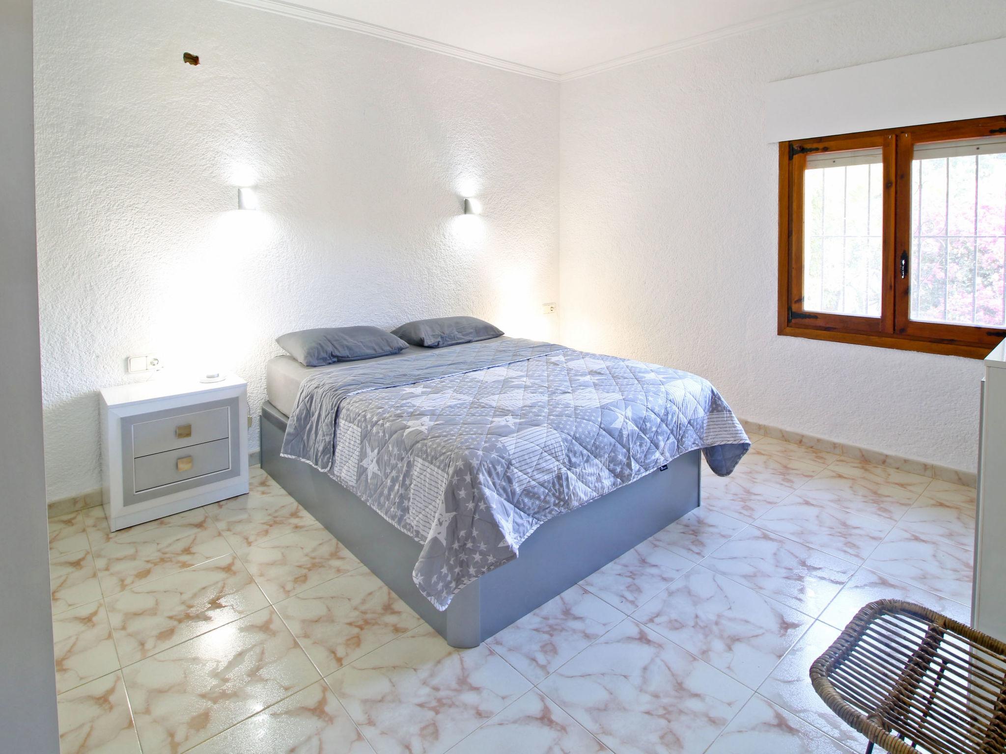 Photo 10 - 5 bedroom House in Calp with private pool and sea view