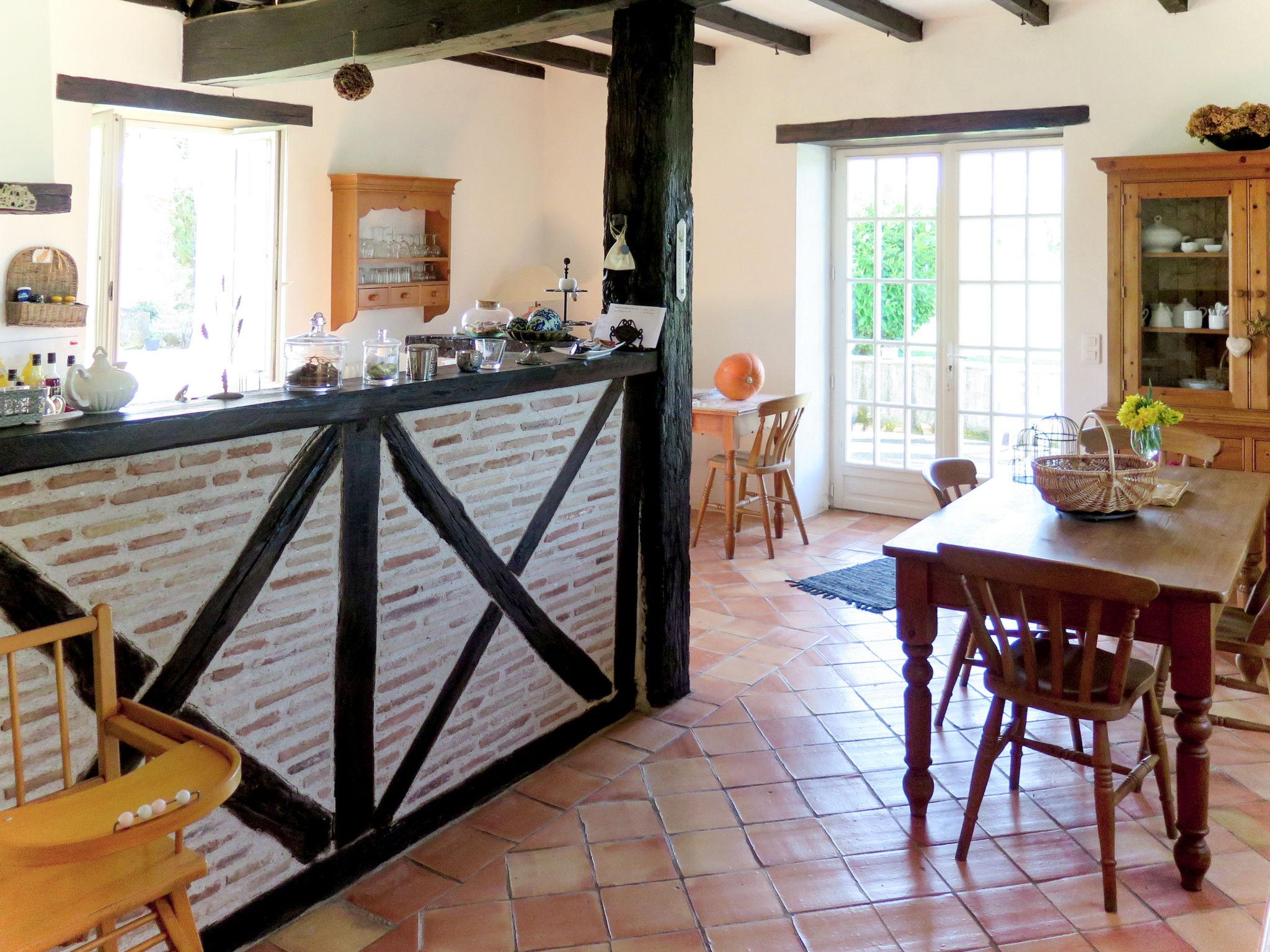 Photo 6 - Maison de 3 chambres à Penne-d'Agenais avec piscine privée et jardin