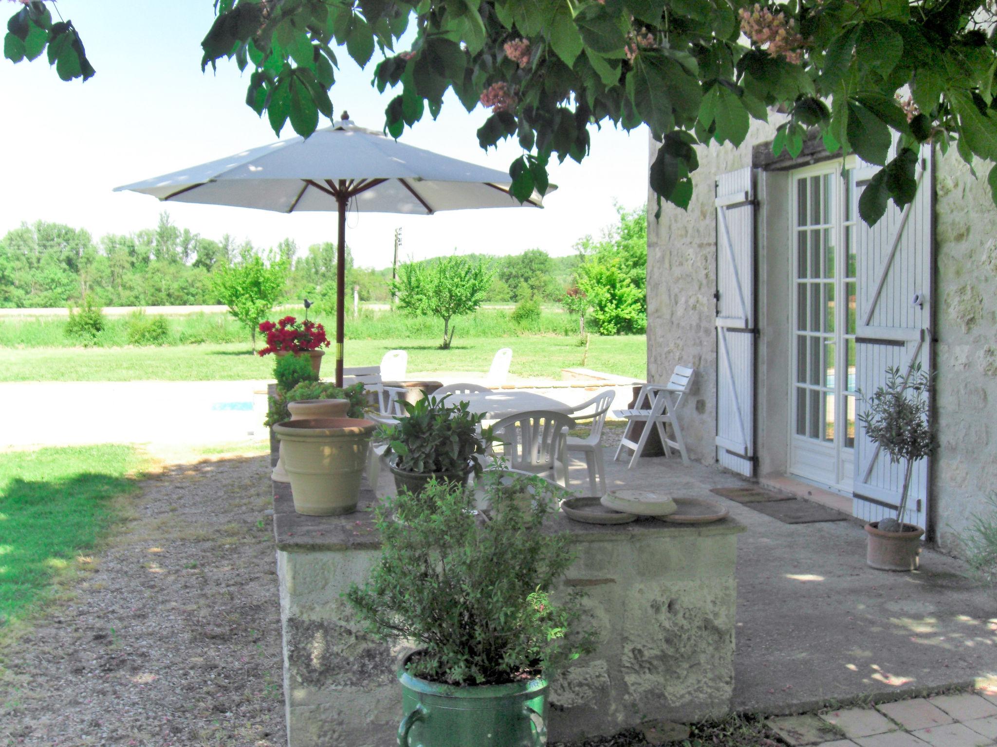 Photo 18 - 3 bedroom House in Penne-d'Agenais with private pool and garden