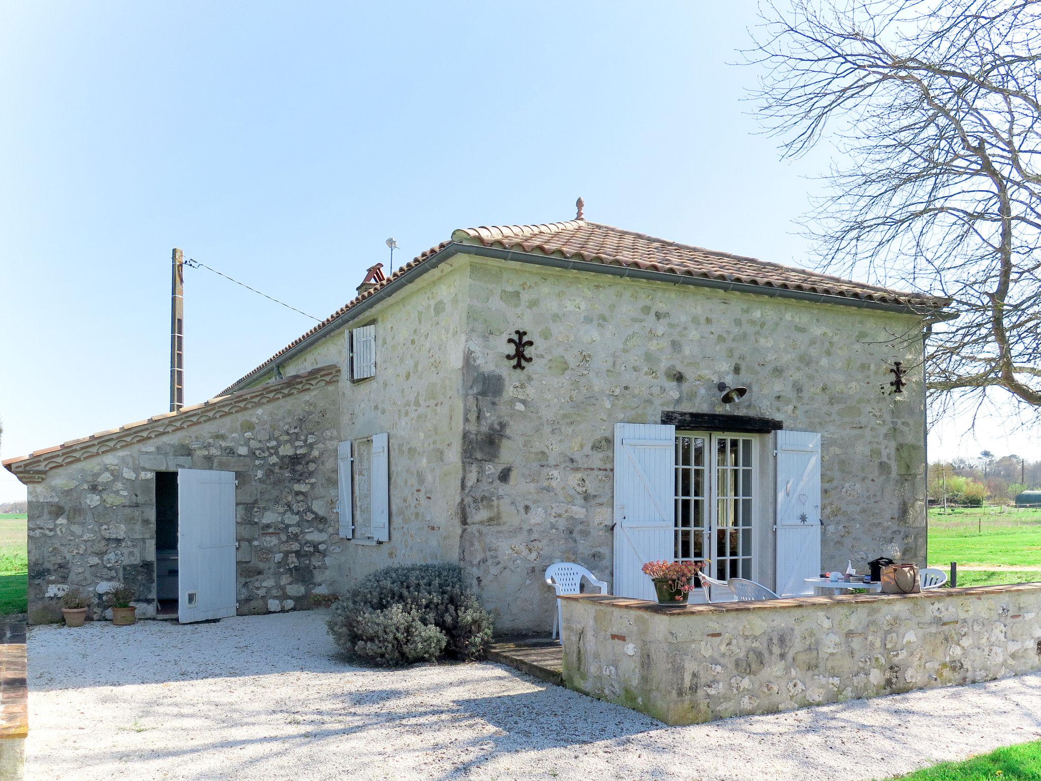 Photo 20 - 3 bedroom House in Penne-d'Agenais with private pool and garden