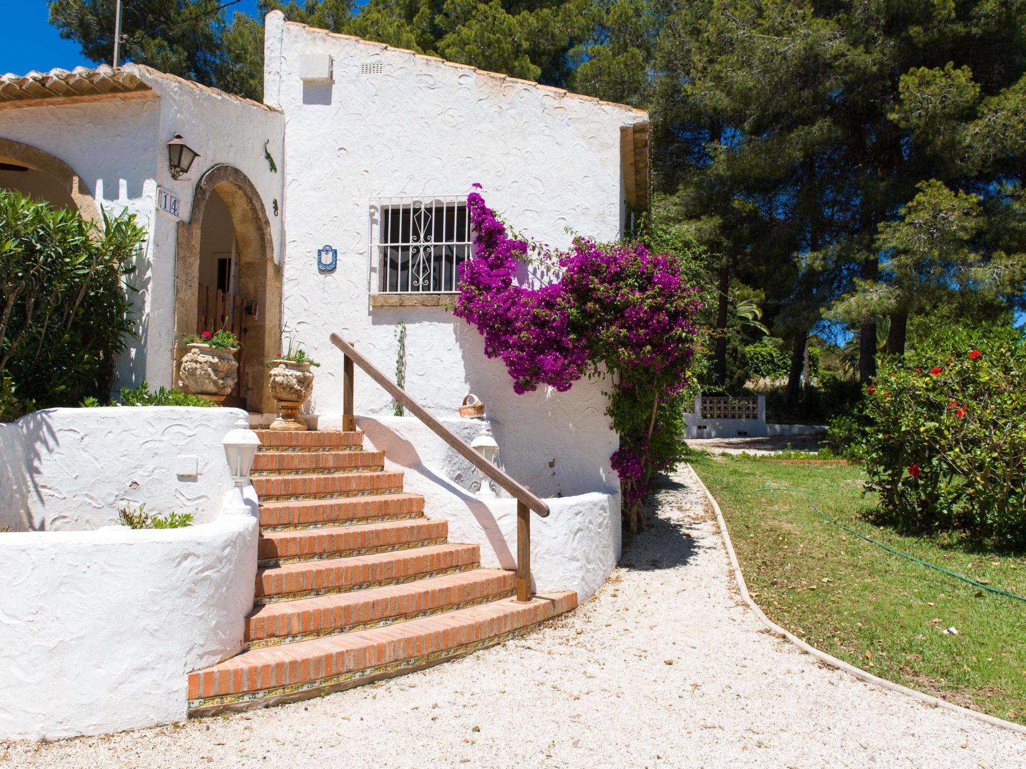 Foto 25 - Haus mit 2 Schlafzimmern in Jávea mit privater pool und garten