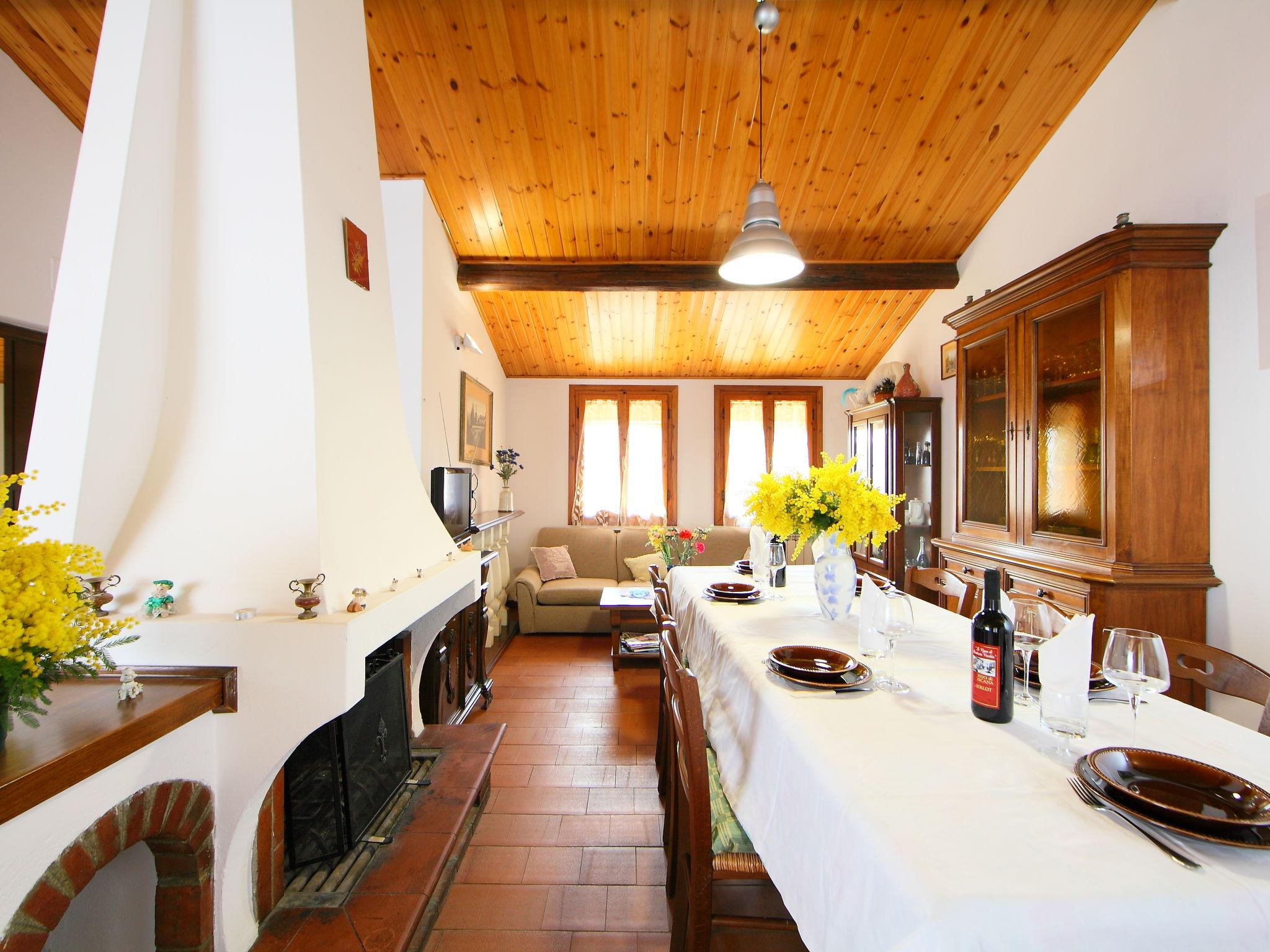 Photo 10 - 3 bedroom House in Laterina Pergine Valdarno with private pool and garden