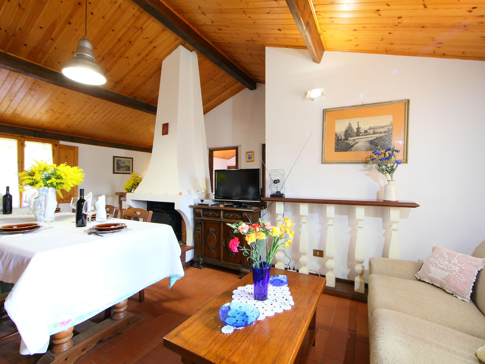 Photo 9 - 3 bedroom House in Laterina Pergine Valdarno with private pool and garden