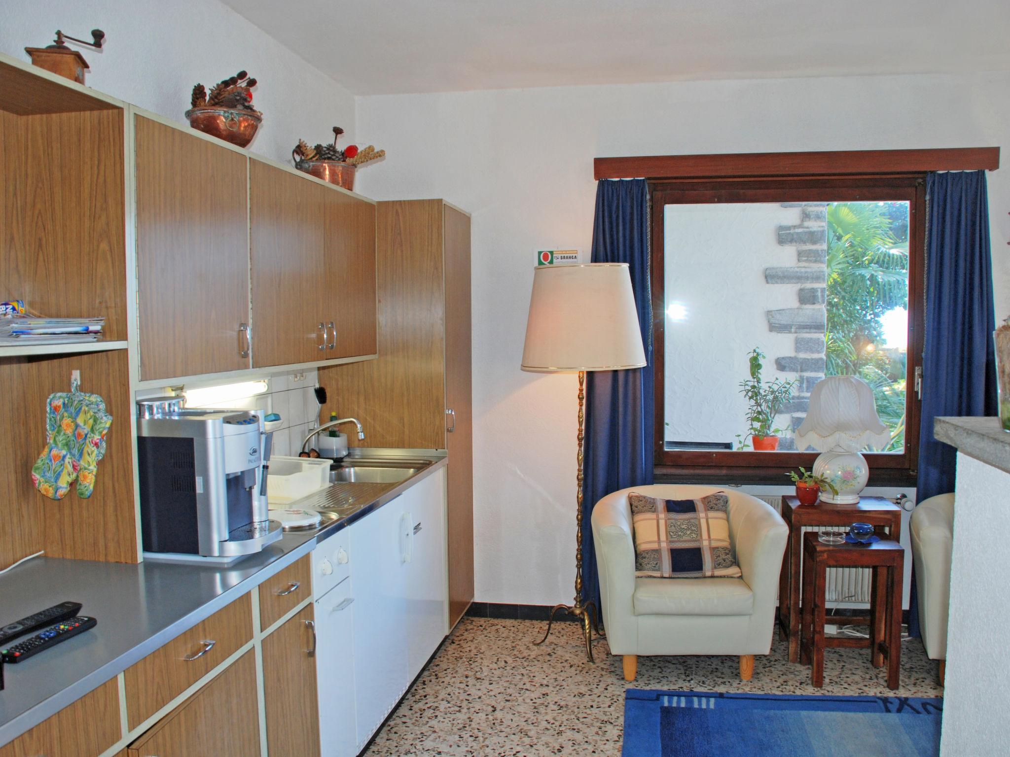 Foto 5 - Apartment in Gambarogno mit garten
