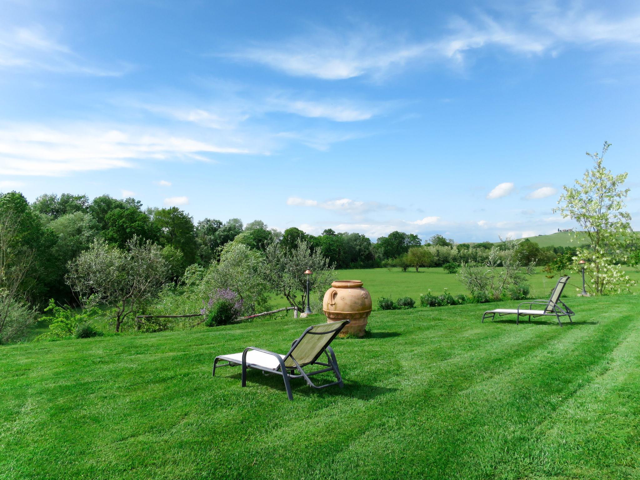 Foto 44 - Haus mit 4 Schlafzimmern in Volterra mit privater pool und garten