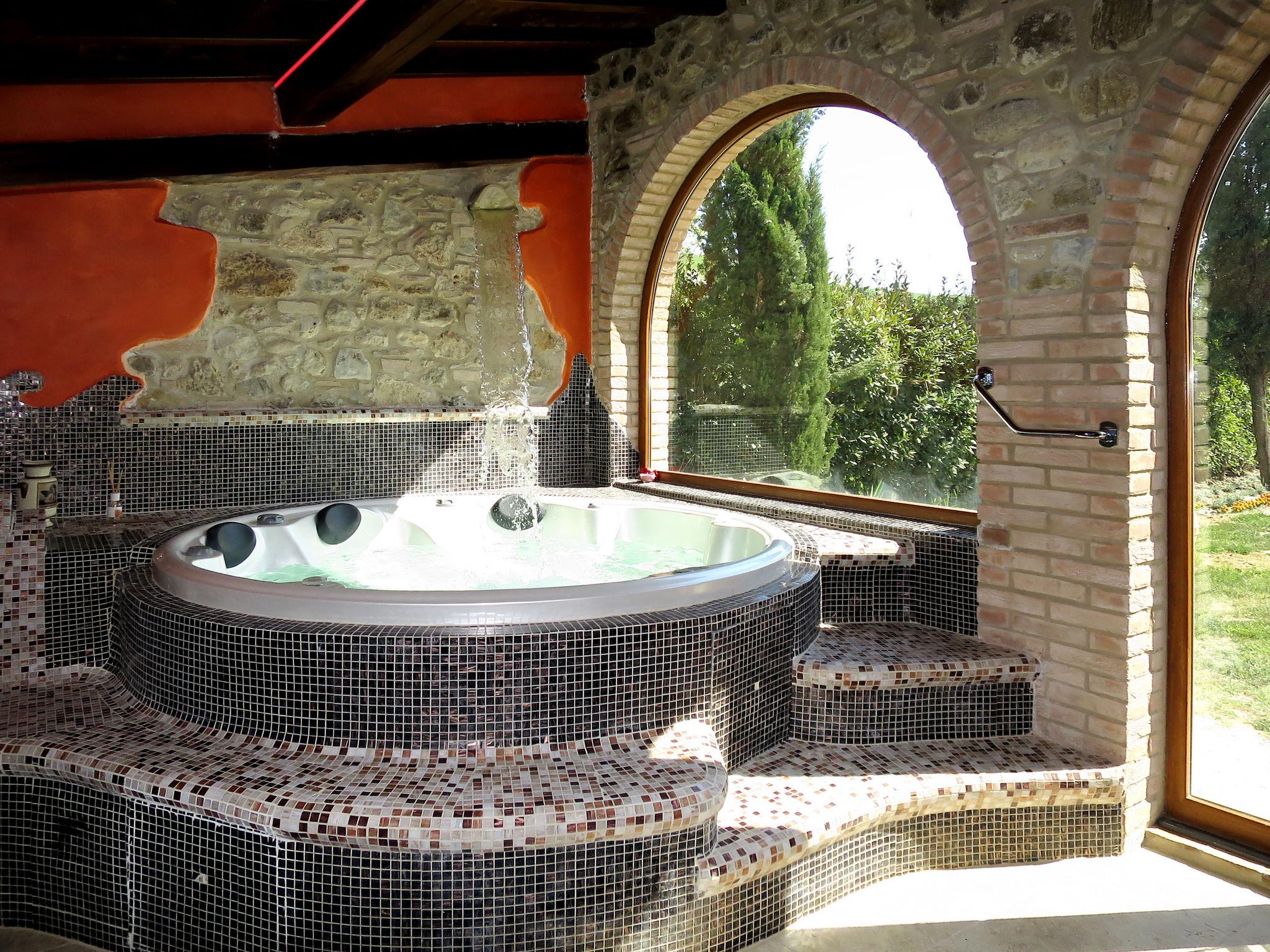 Foto 4 - Casa de 4 habitaciones en Volterra con piscina privada y jardín