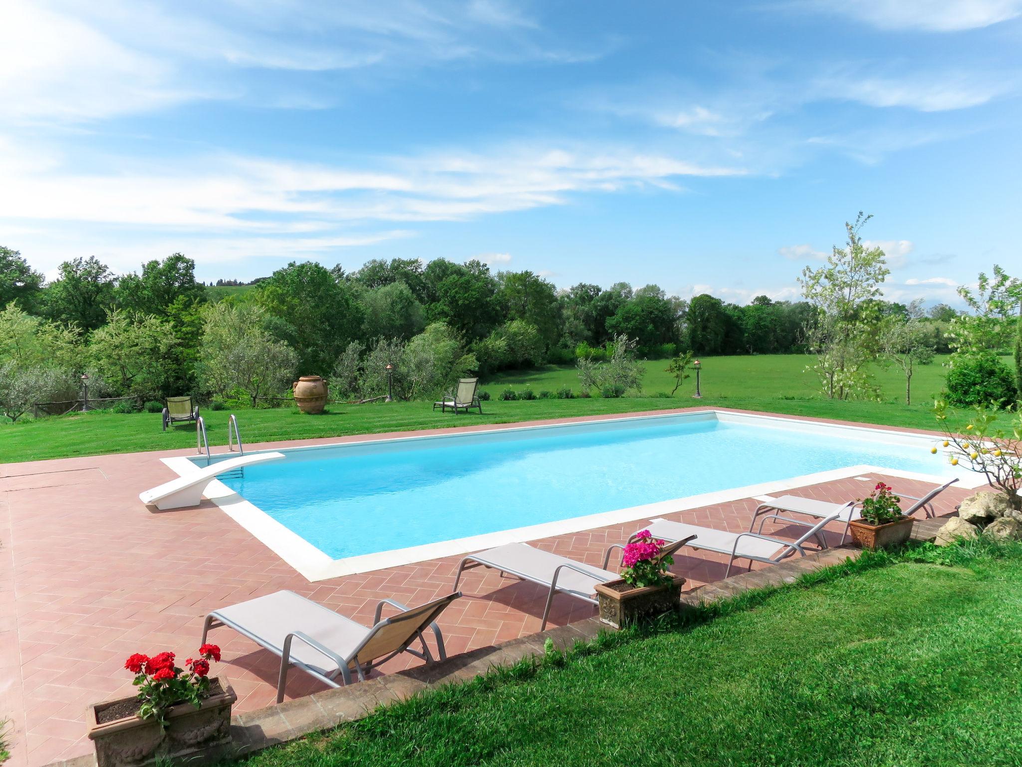 Foto 40 - Casa de 4 quartos em Volterra com piscina privada e jardim