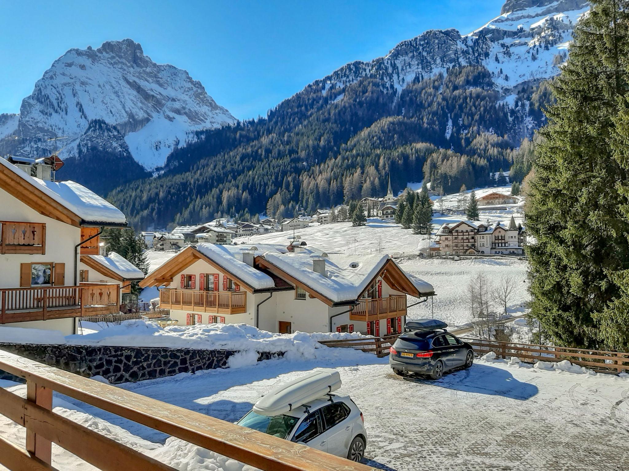 Foto 20 - Appartamento con 1 camera da letto a Canazei con vista sulle montagne