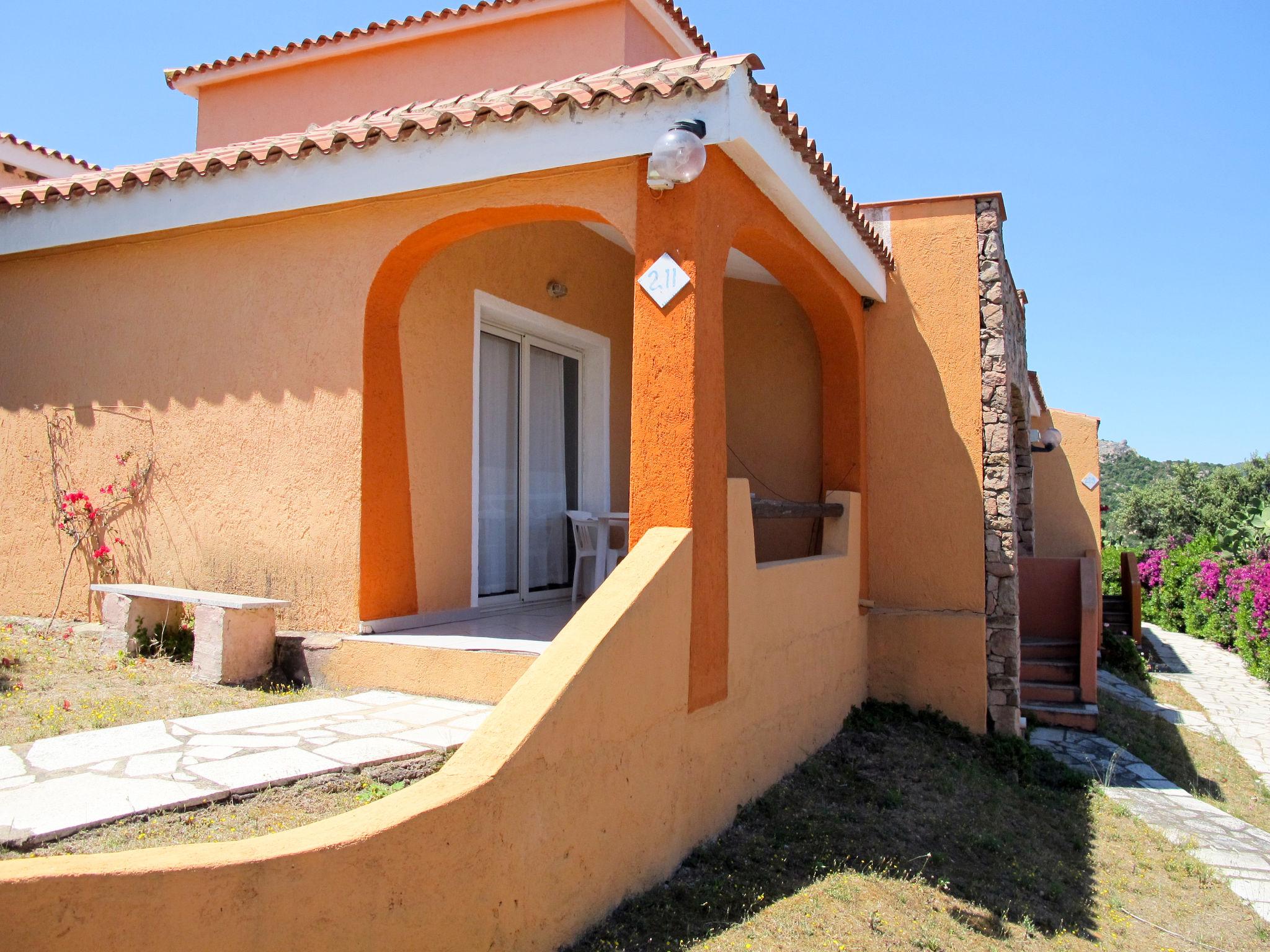 Photo 22 - Appartement de 1 chambre à San Teodoro avec piscine et jardin