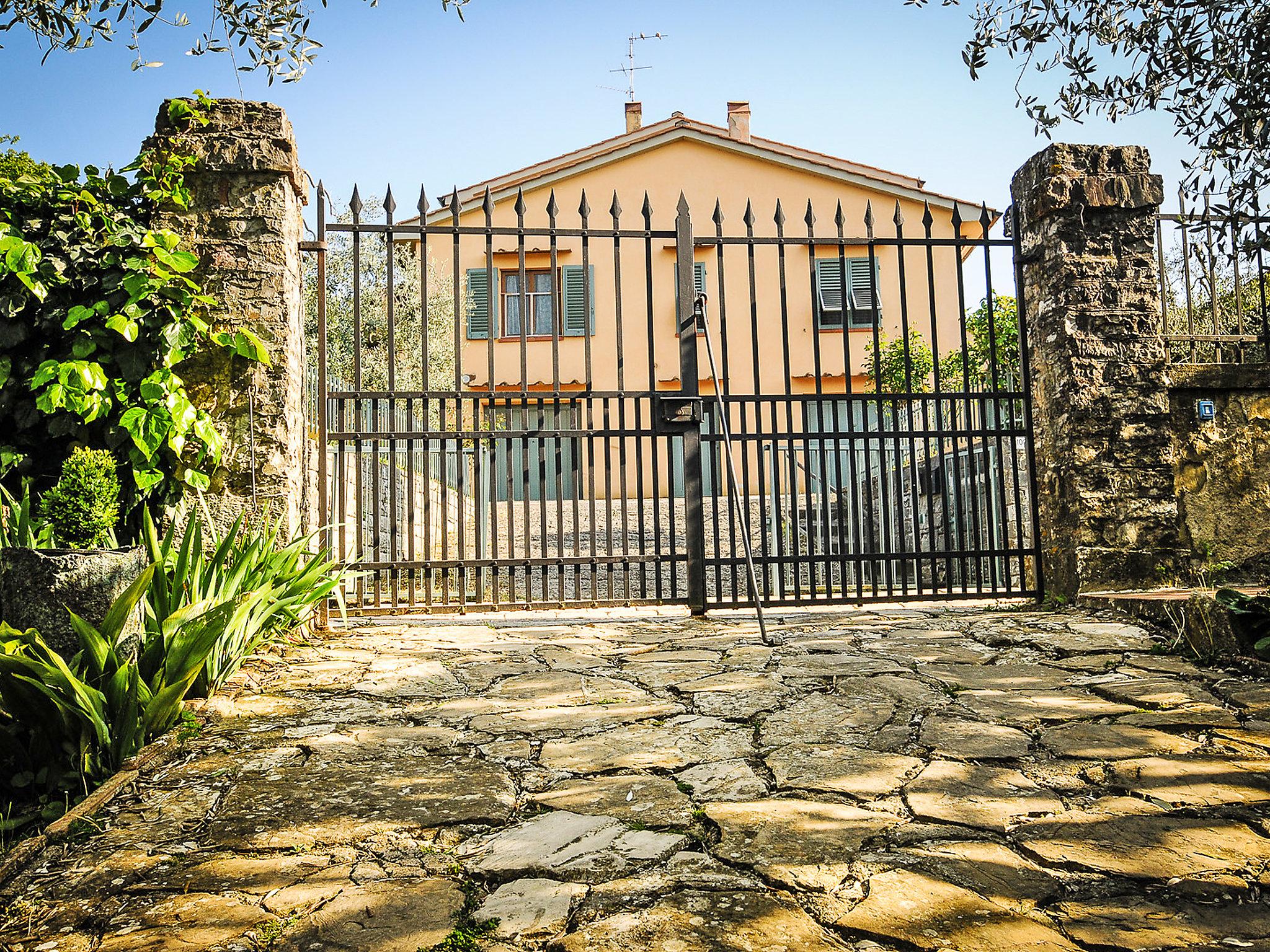 Foto 15 - Appartamento con 2 camere da letto a San Casciano in Val di Pesa con giardino e terrazza