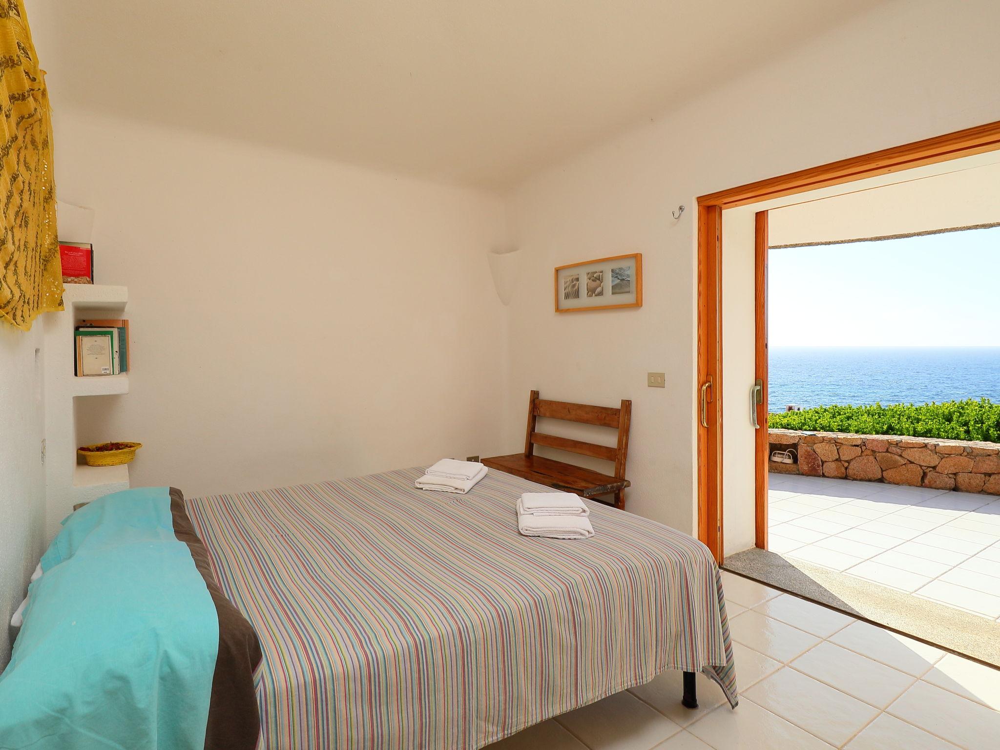 Photo 9 - 3 bedroom House in Aglientu with garden and sea view