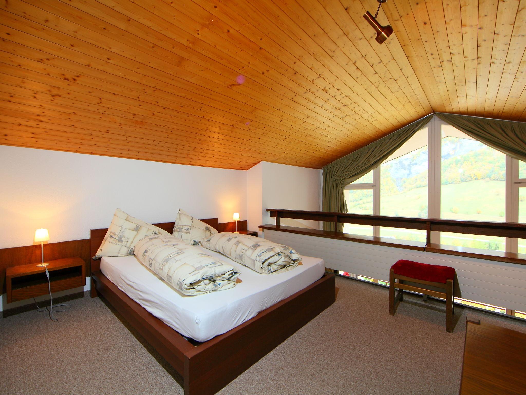 Photo 4 - Appartement de 2 chambres à Loeche-les-Bains avec vues sur la montagne