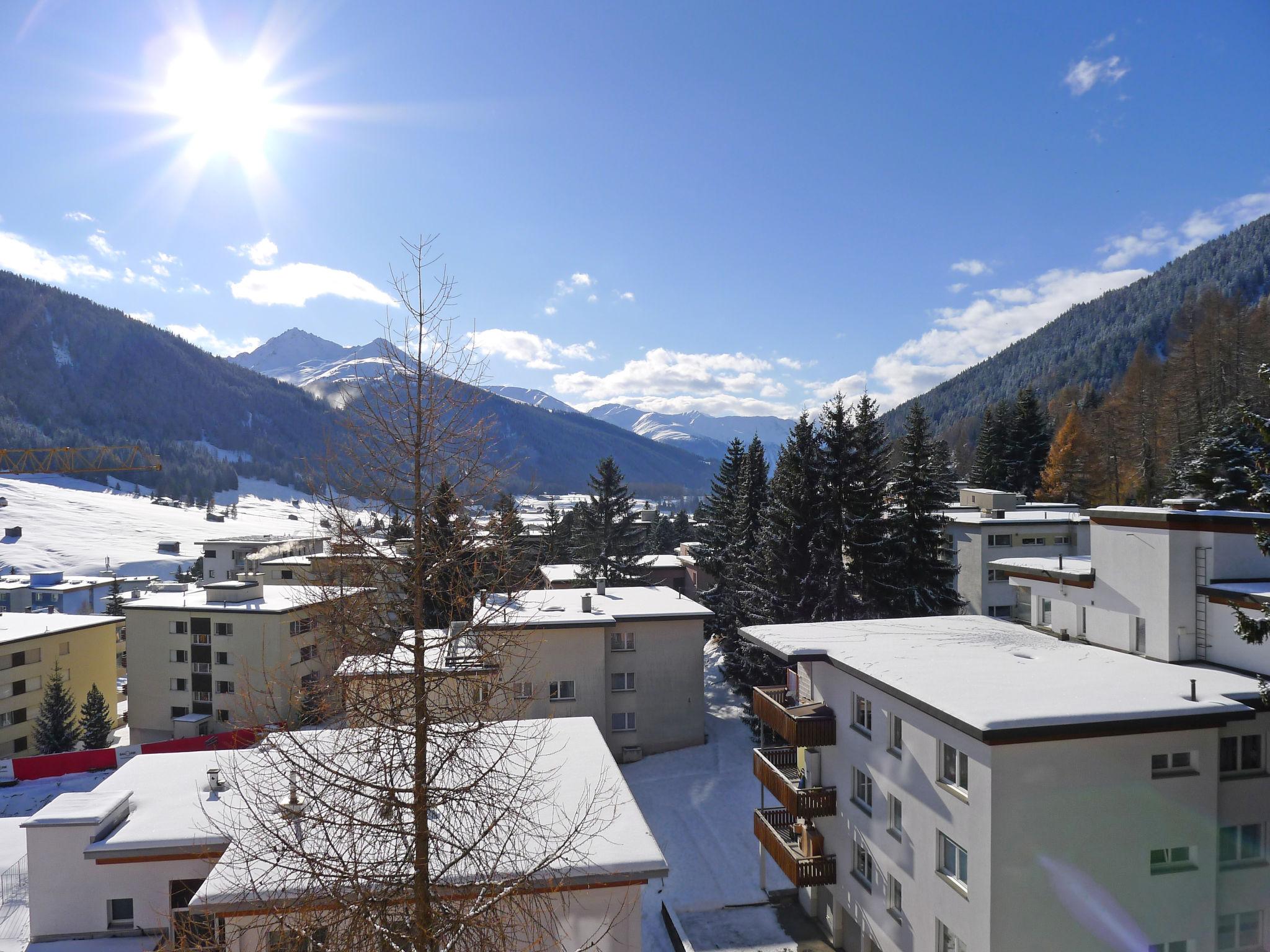 Foto 10 - Appartamento con 1 camera da letto a Davos con sauna e vista sulle montagne