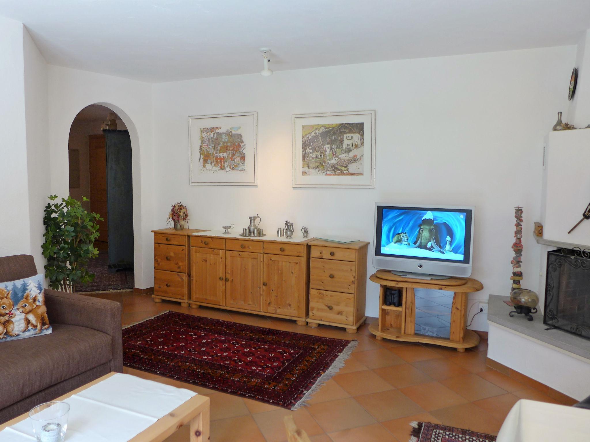 Photo 12 - 1 bedroom Apartment in Bregaglia with garden