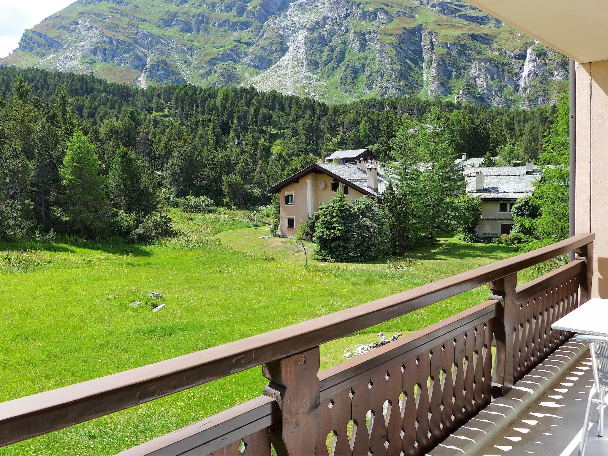 Foto 5 - Appartamento con 1 camera da letto a Bregaglia con vista sulle montagne