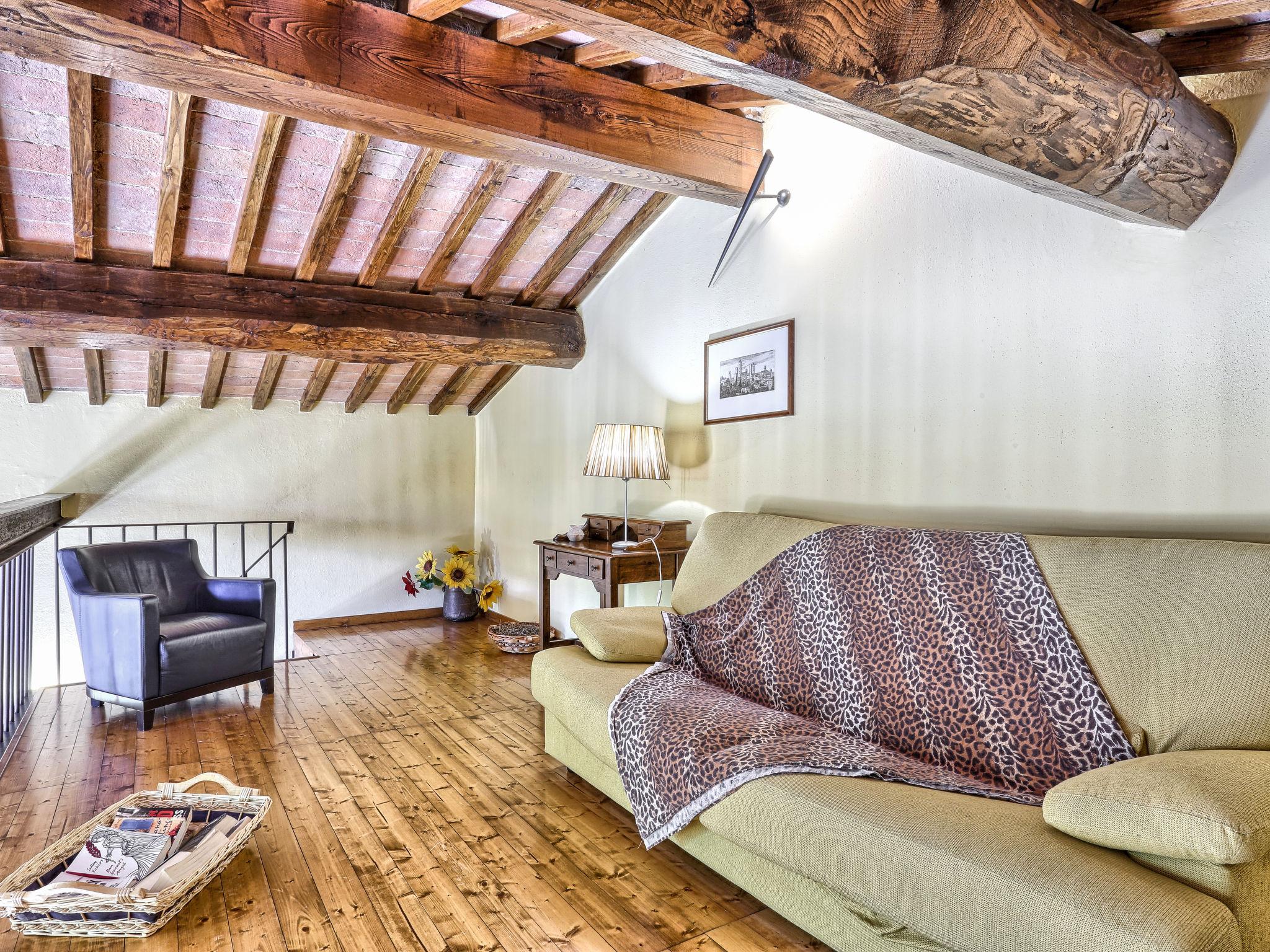 Foto 14 - Haus mit 4 Schlafzimmern in San Gimignano mit privater pool und garten