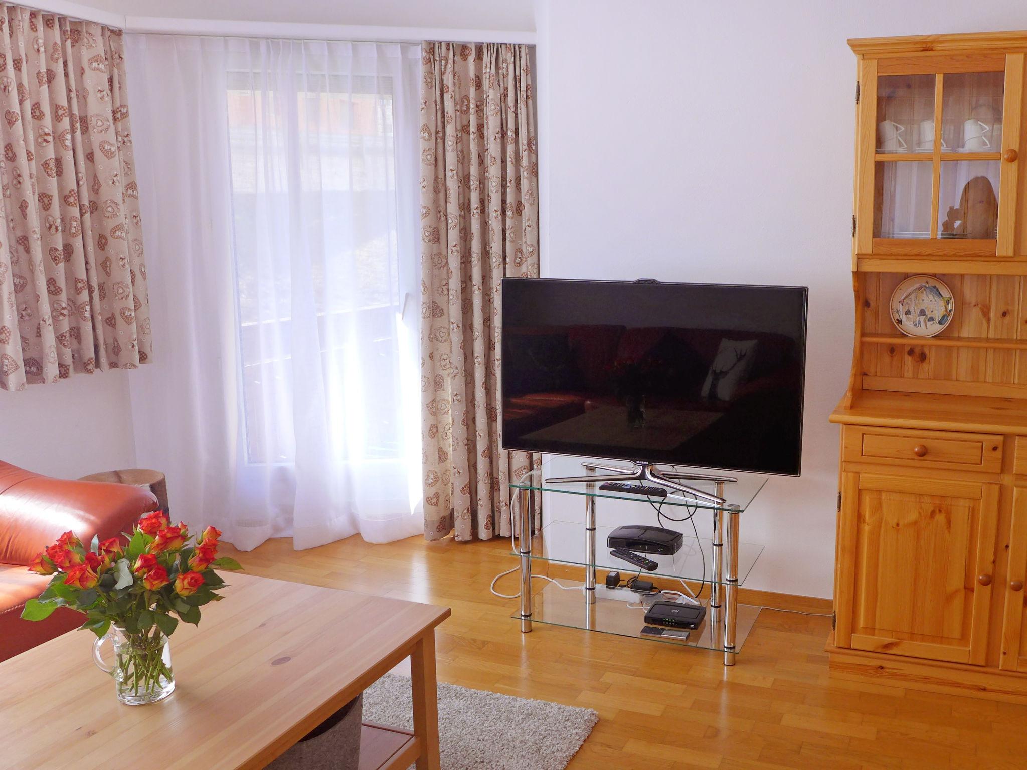 Foto 6 - Apartamento de 2 quartos em Sankt Moritz com jardim