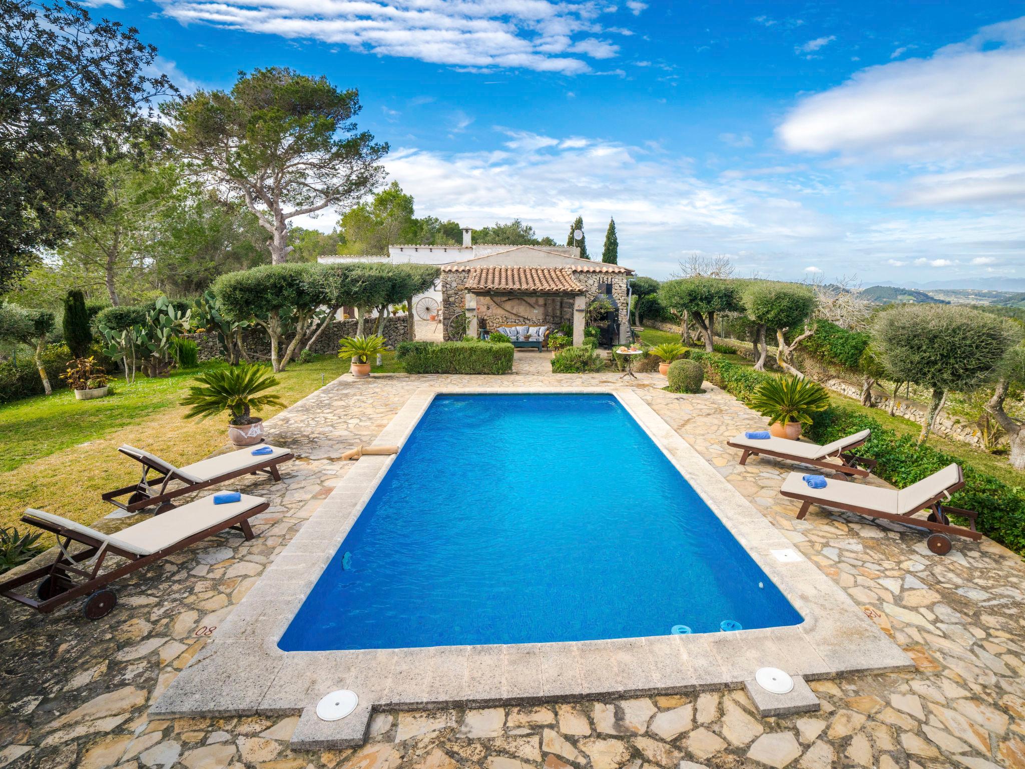 Foto 1 - Casa de 2 habitaciones en Sant Joan con piscina privada y jardín