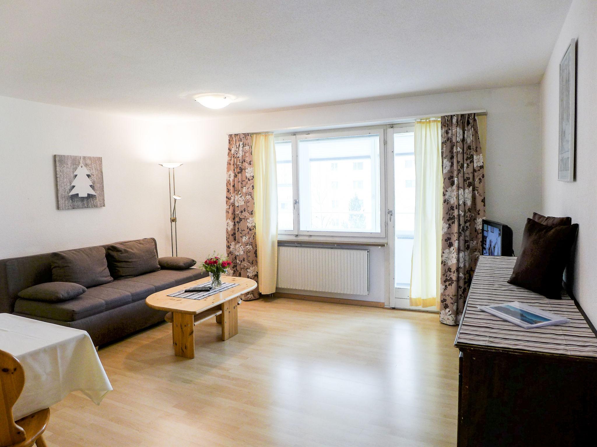 Foto 9 - Apartamento de 1 quarto em Sankt Moritz com jardim