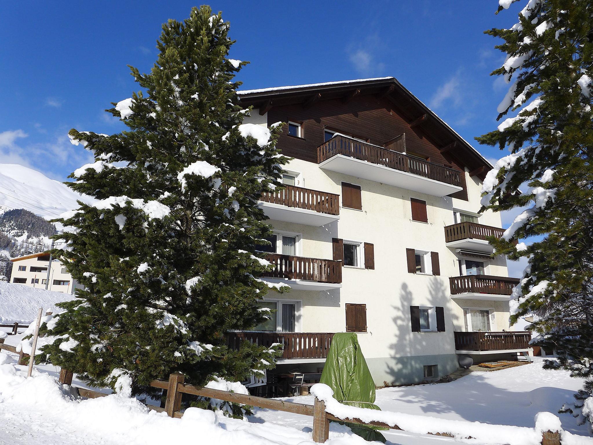 Photo 19 - Appartement de 2 chambres à Zuoz avec jardin et vues sur la montagne