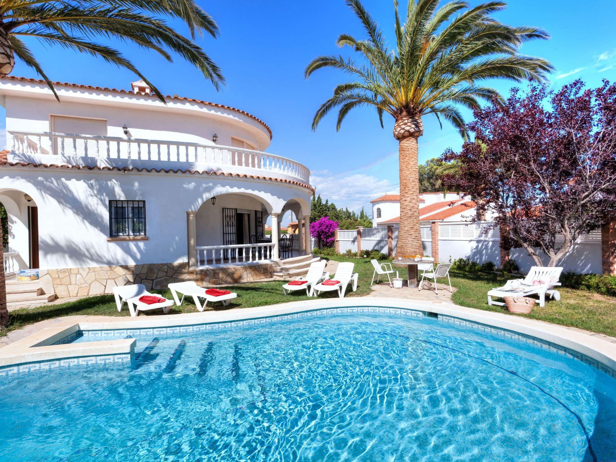 Photo 16 - 4 bedroom House in Mont-roig del Camp with private pool and sea view