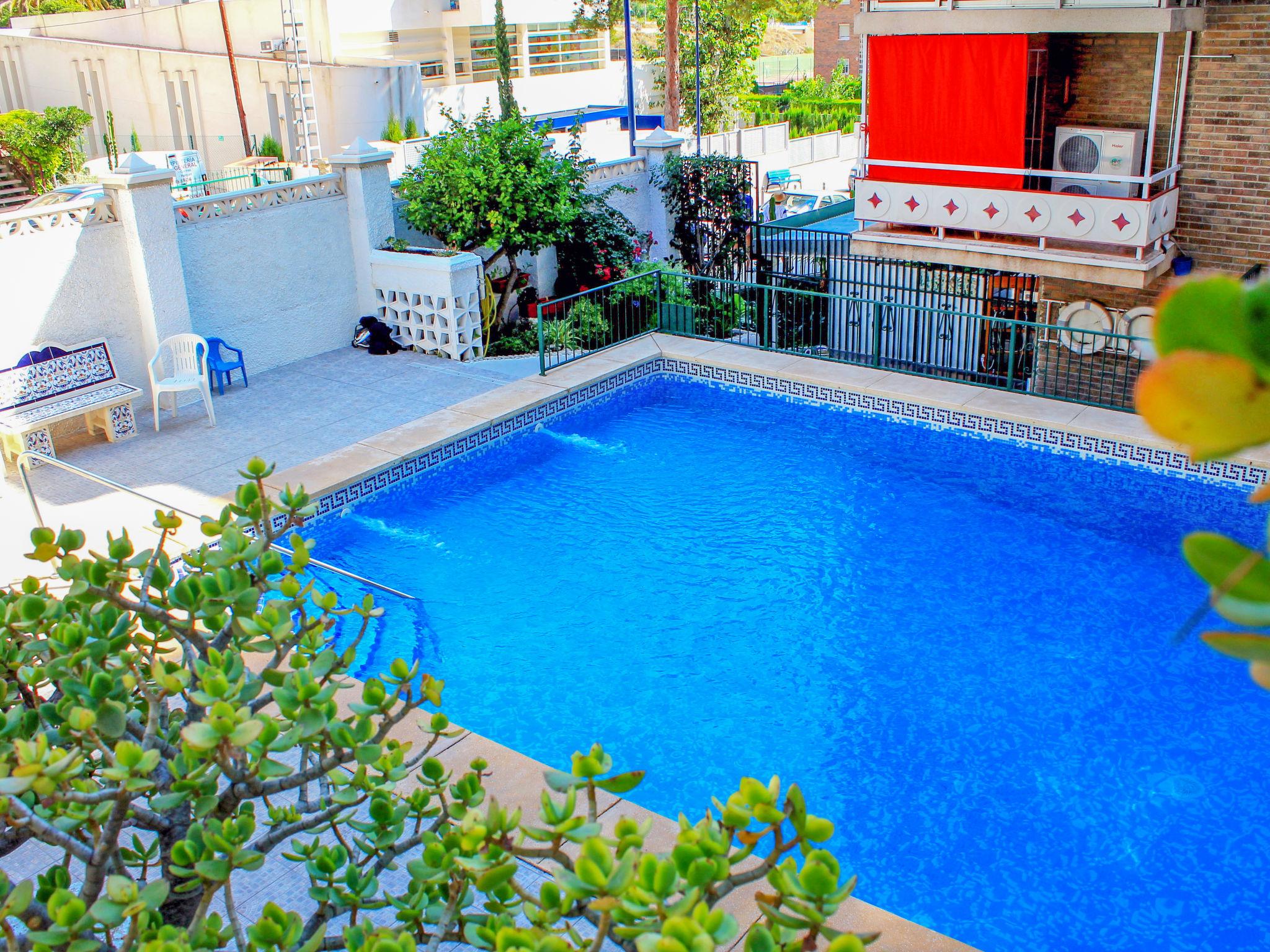 Foto 1 - Apartamento de 2 habitaciones en Benidorm con piscina y vistas al mar