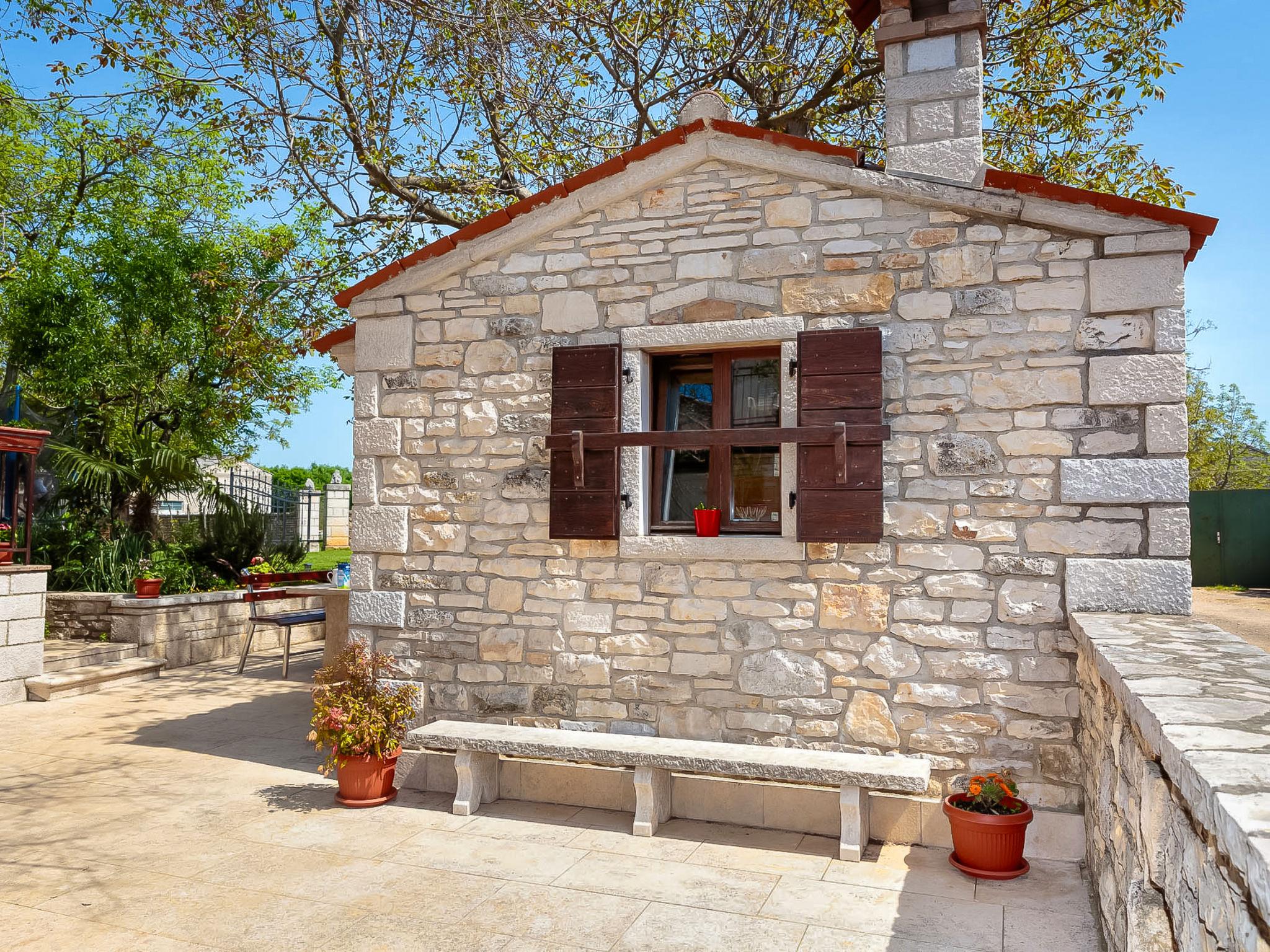 Photo 4 - Maison en Kanfanar avec jardin et terrasse