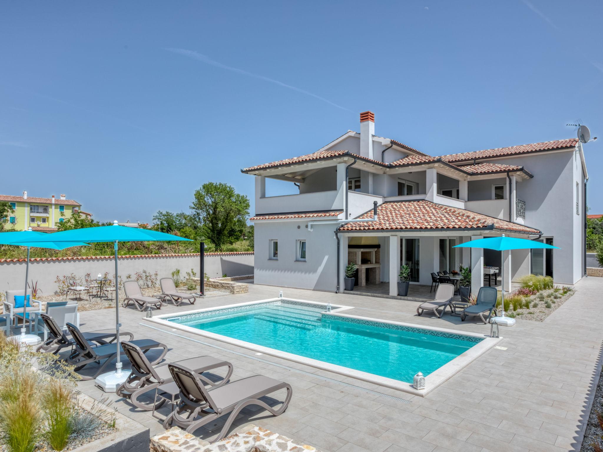 Photo 32 - Maison de 4 chambres à Medulin avec piscine privée et jardin