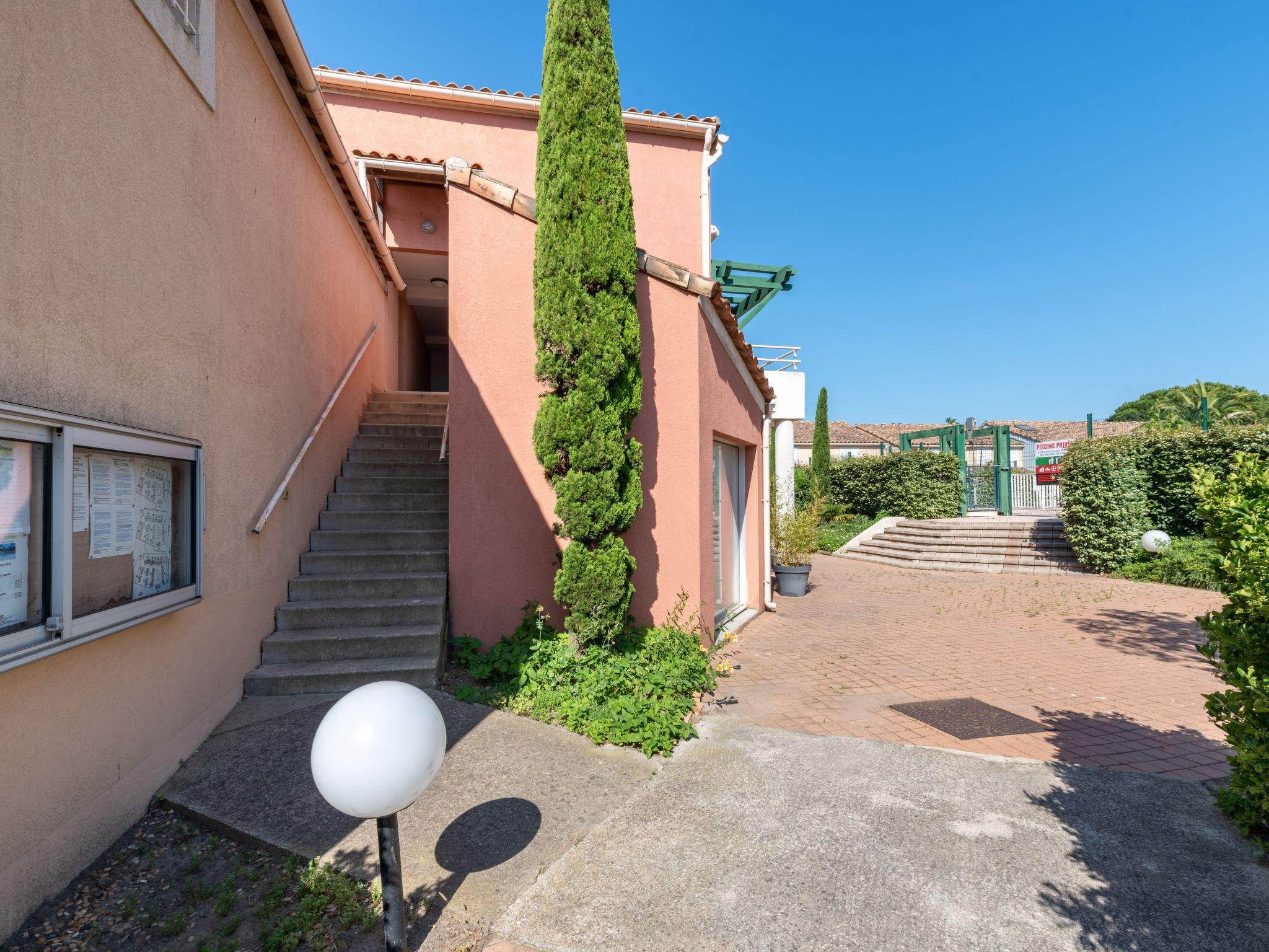 Foto 17 - Apartamento de 1 quarto em Le Grau-du-Roi com piscina e terraço