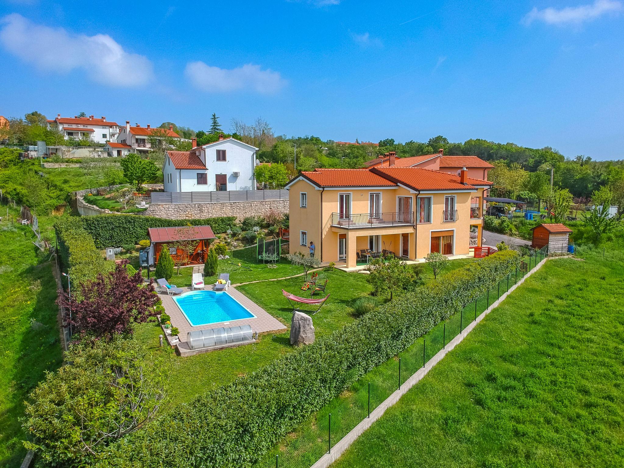 Photo 2 - Appartement de 2 chambres à Labin avec piscine privée et vues à la mer