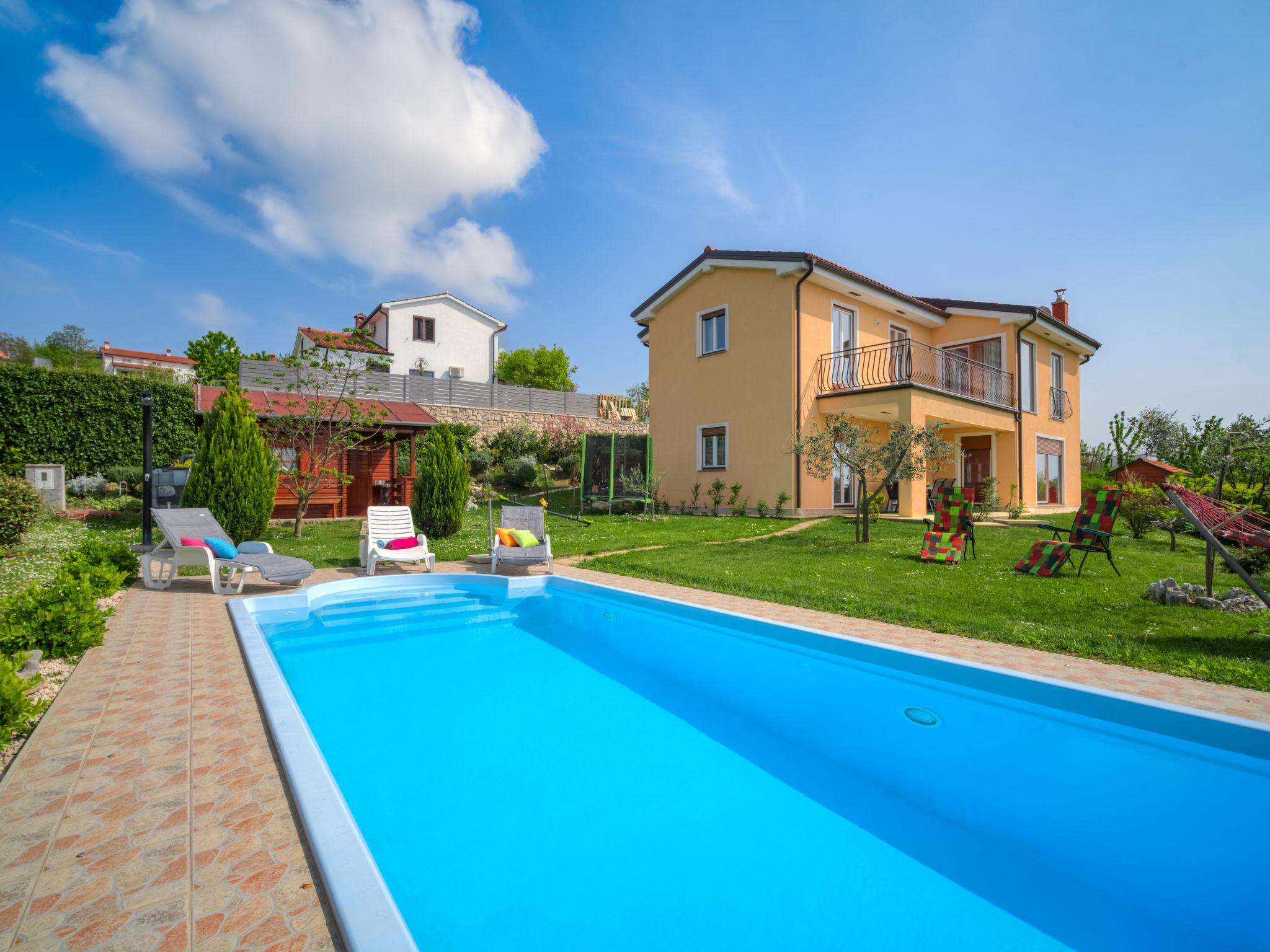 Photo 6 - Appartement de 2 chambres à Labin avec piscine privée et jardin