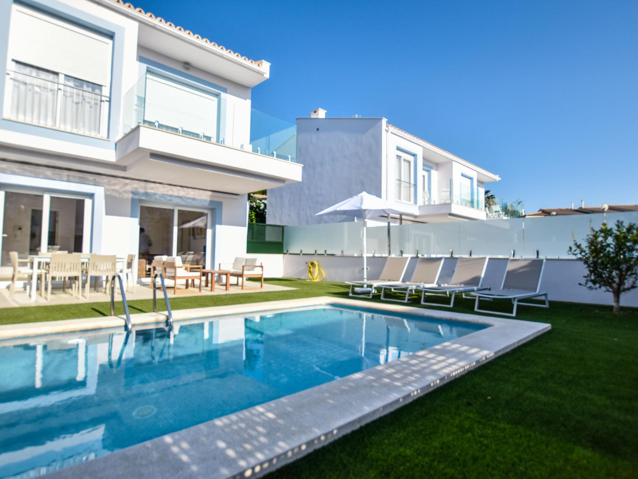 Foto 1 - Casa de 3 habitaciones en Alcúdia con piscina privada y vistas al mar