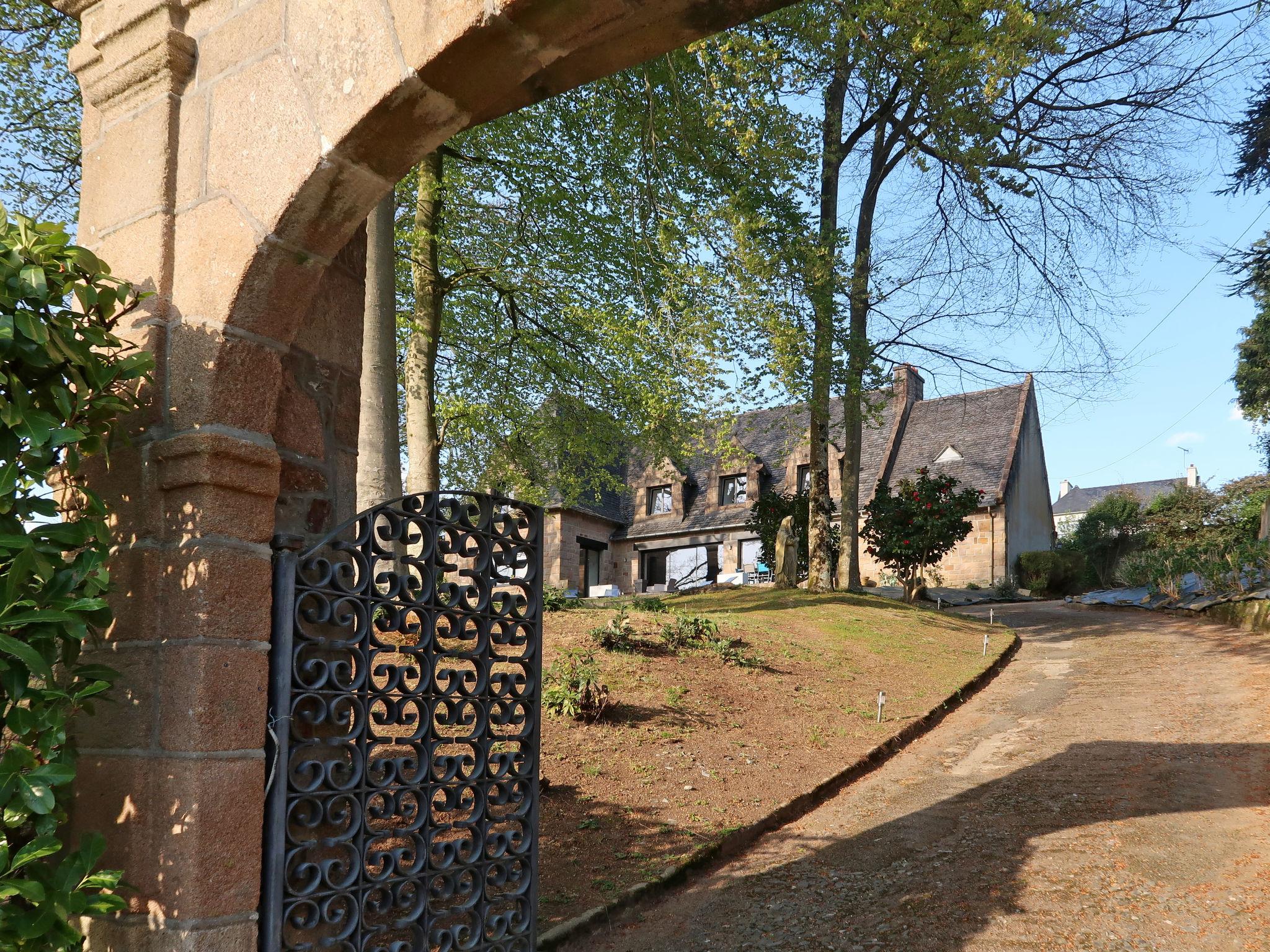 Photo 32 - Maison de 4 chambres à Morlaix avec jardin et vues à la mer