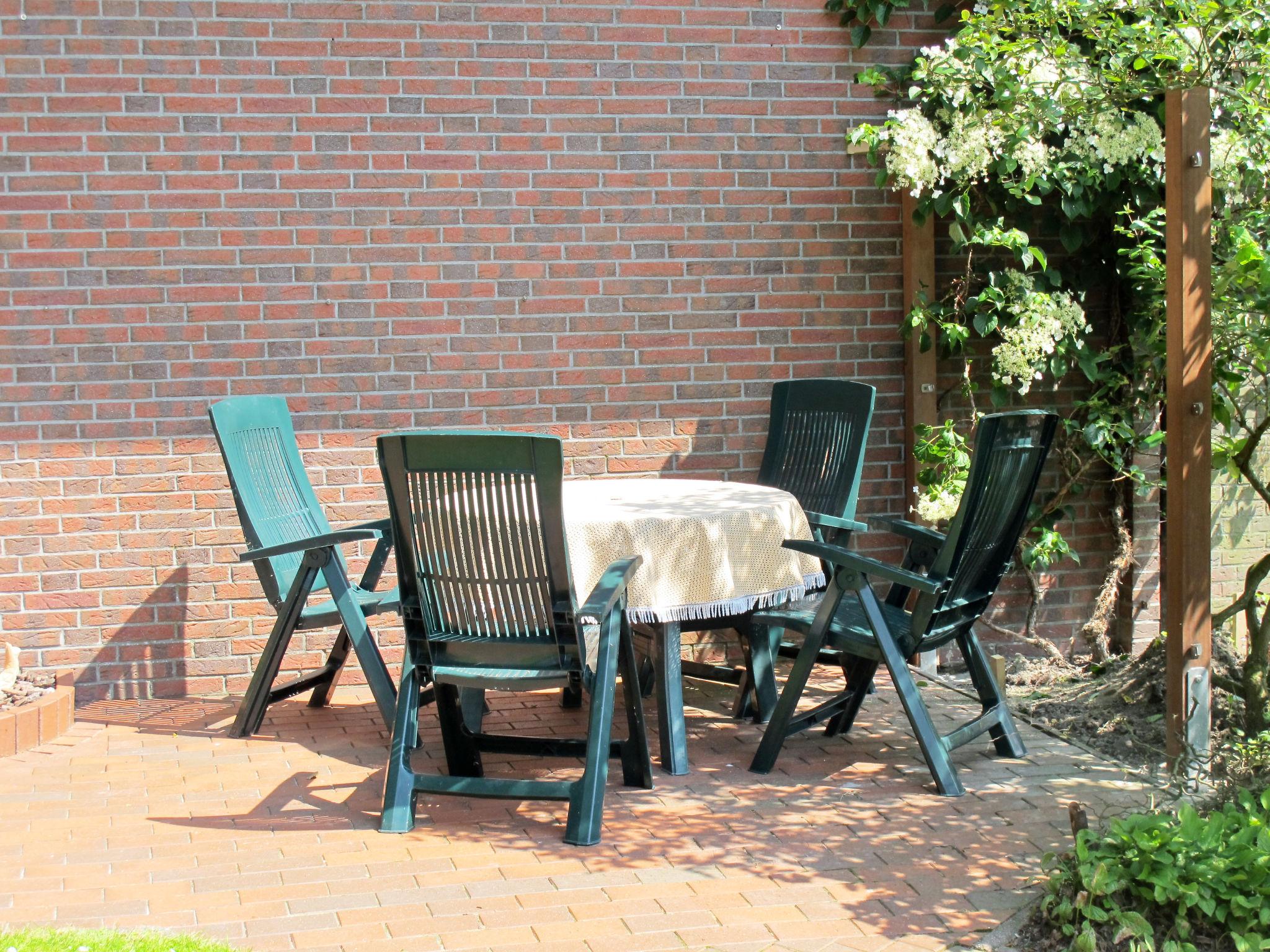 Photo 16 - 1 bedroom Apartment in Wangerland with garden and terrace