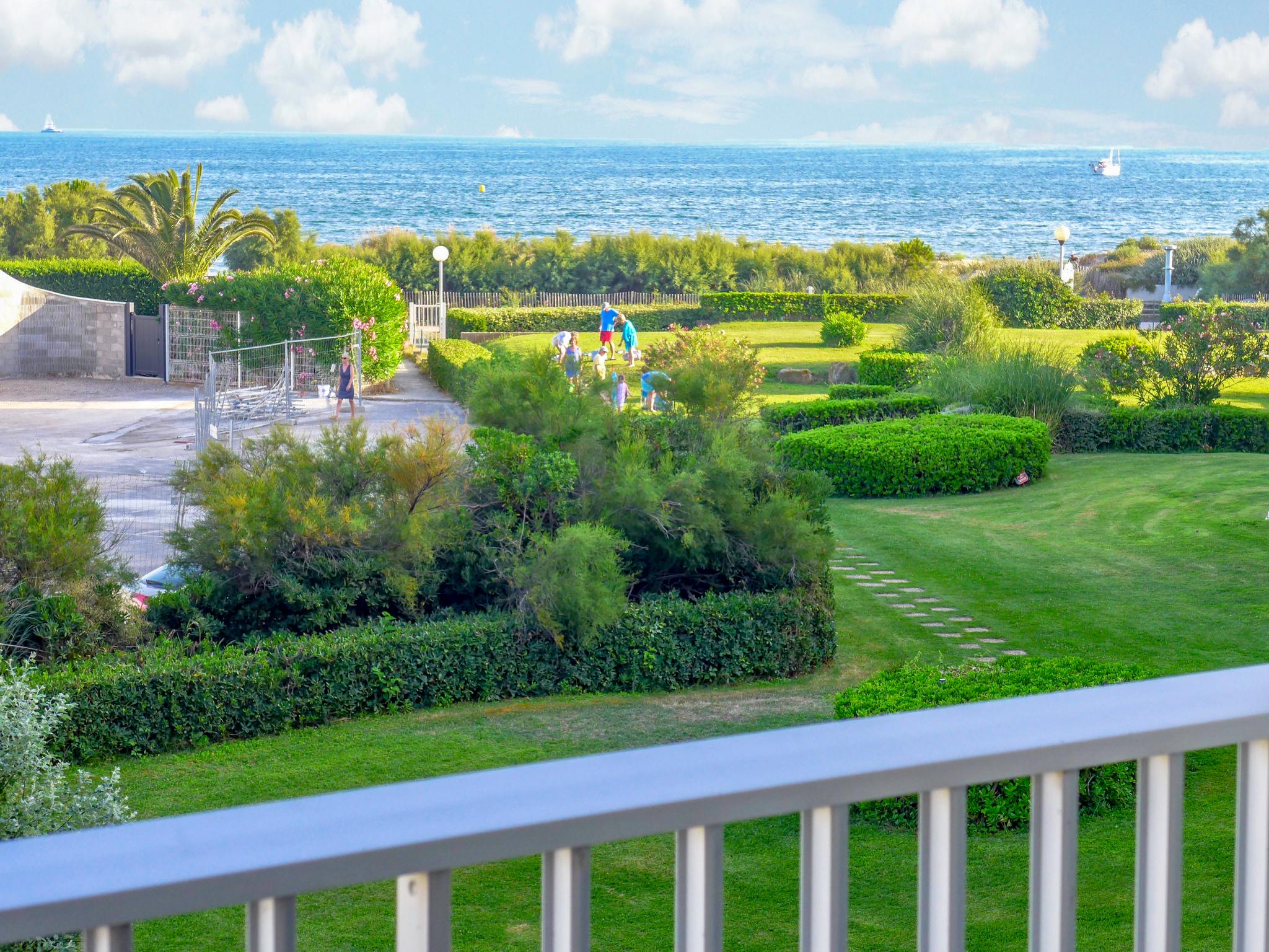 Foto 14 - Appartamento con 1 camera da letto a La Grande-Motte con terrazza e vista mare