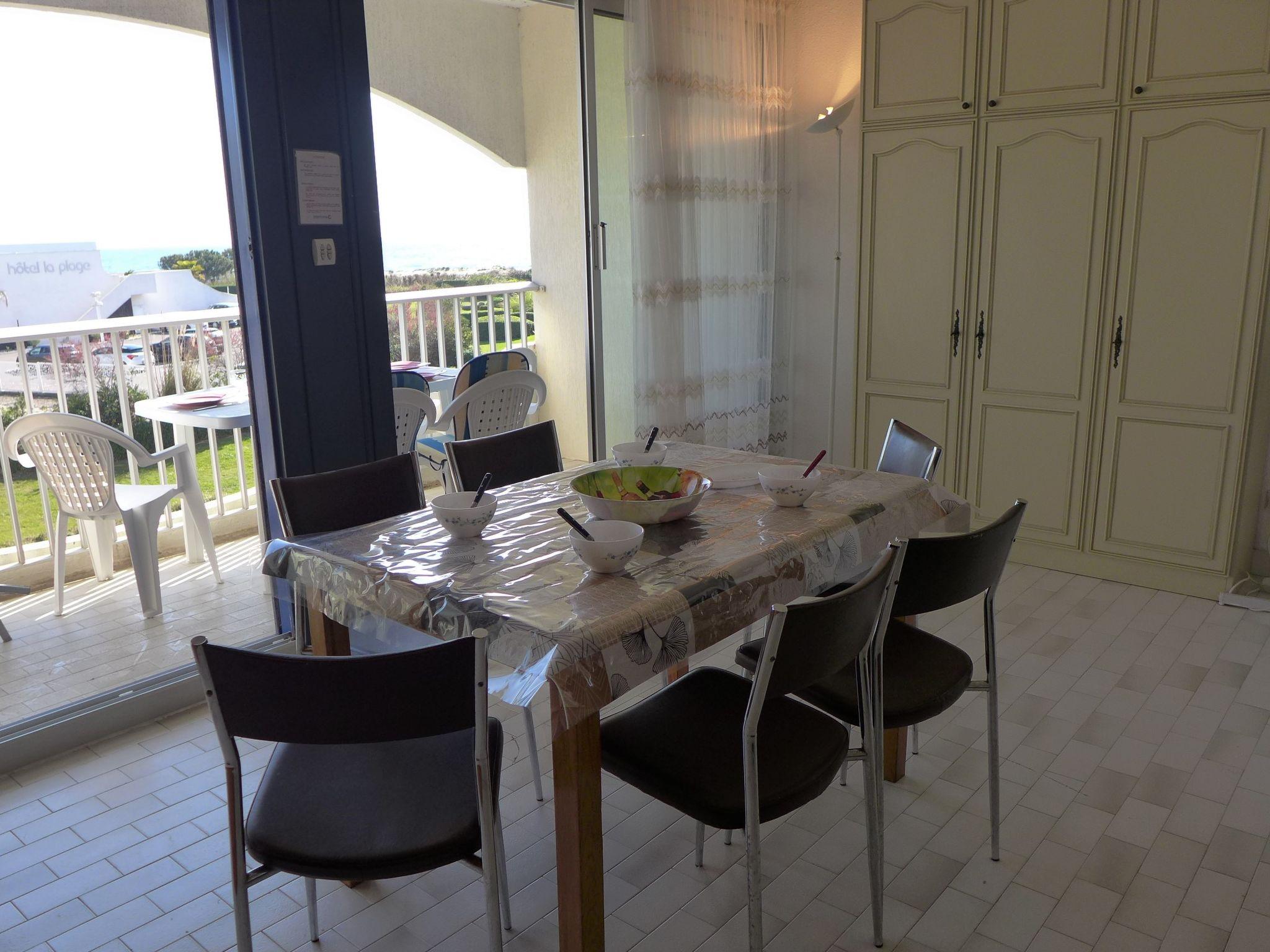 Photo 9 - 1 bedroom Apartment in La Grande-Motte with terrace and sea view