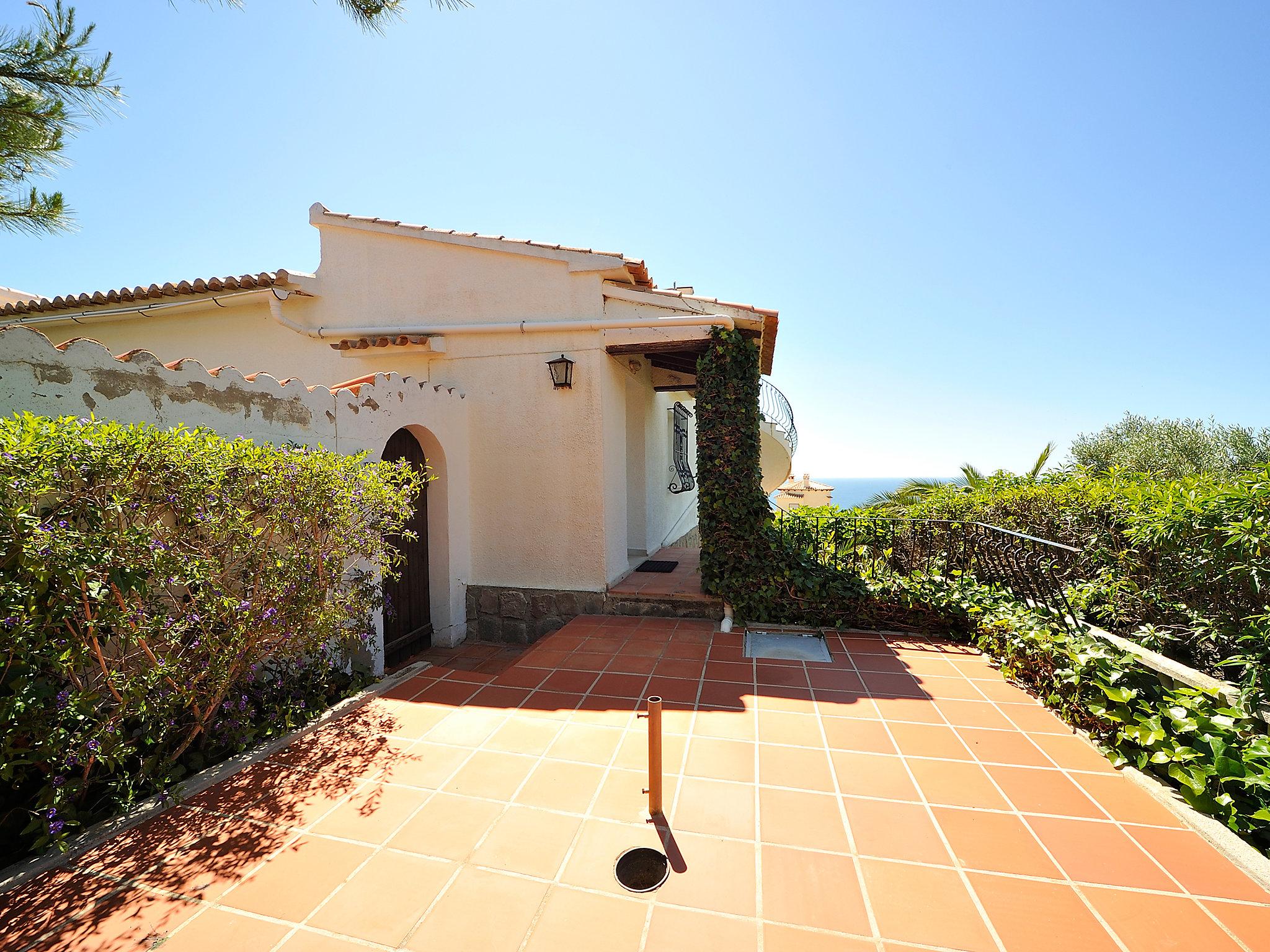 Foto 18 - Casa de 2 quartos em Jávea com piscina privada e vistas do mar